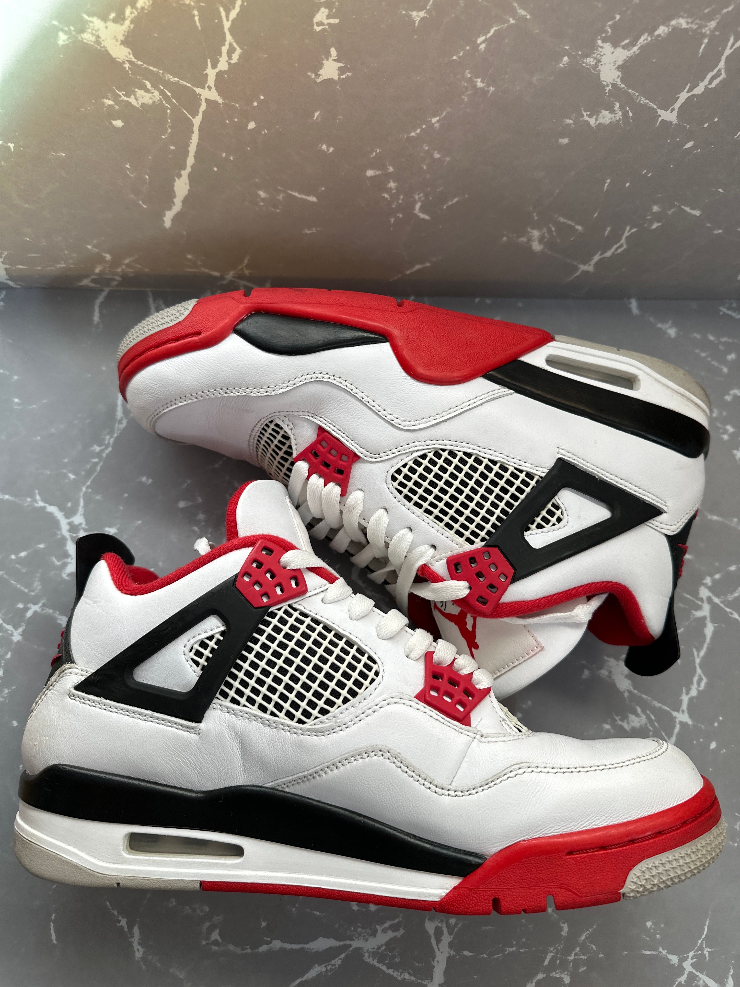 Nike Air Jordan 4 Retro OG "Fire Red" (2020)
