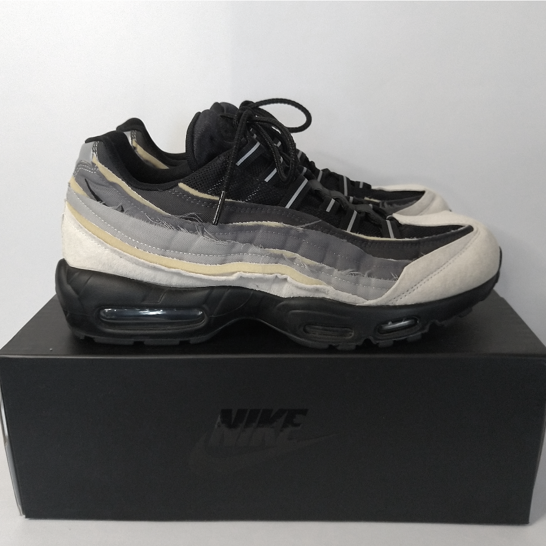 COMME des GARCONS × Nike Air Max 95 "Charcoal"