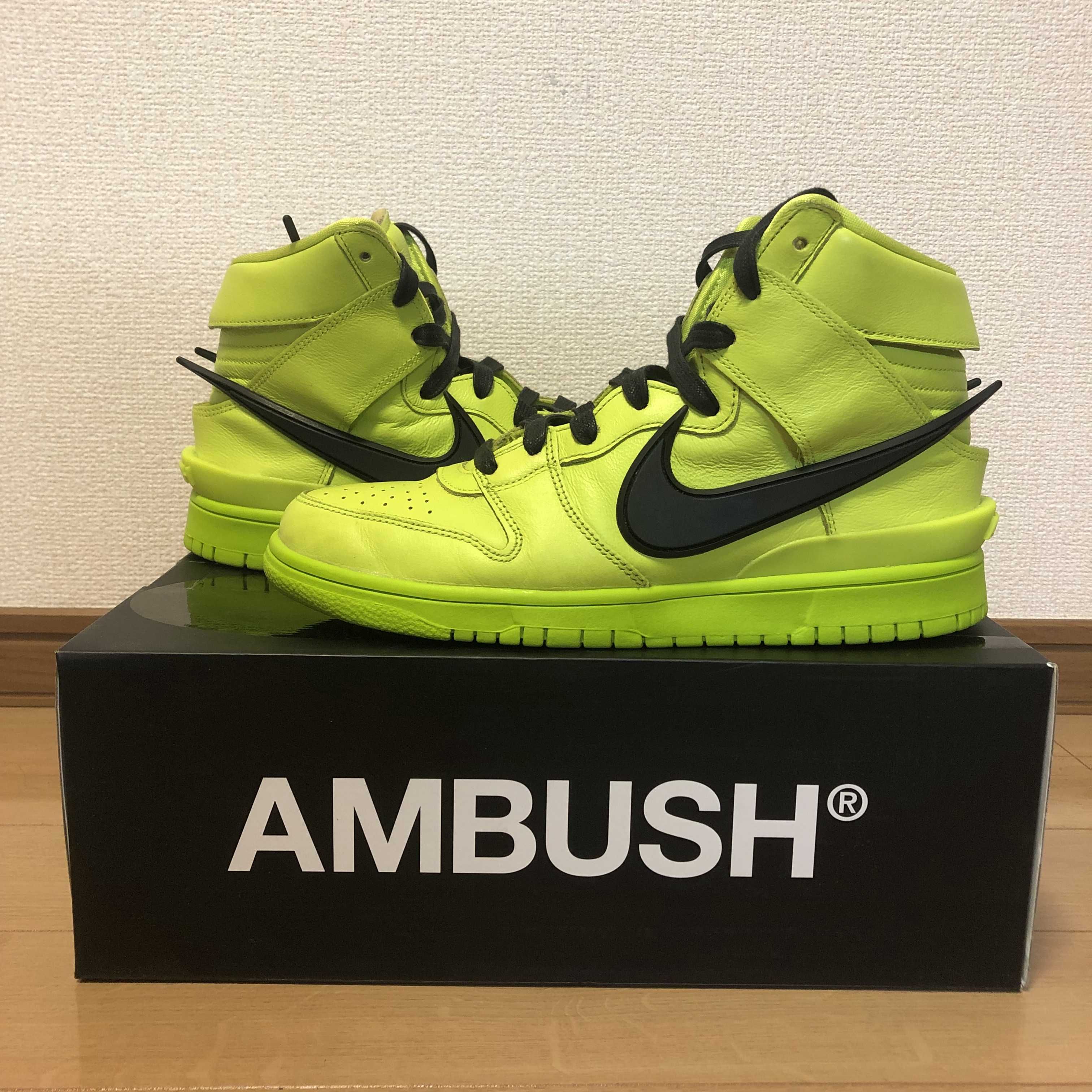 AMBUSH × NIKE DUNK HIGH "FLASH LIME"