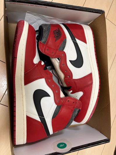 Nike Air Jordan 1 High OG "Lost & Found/Chicago"