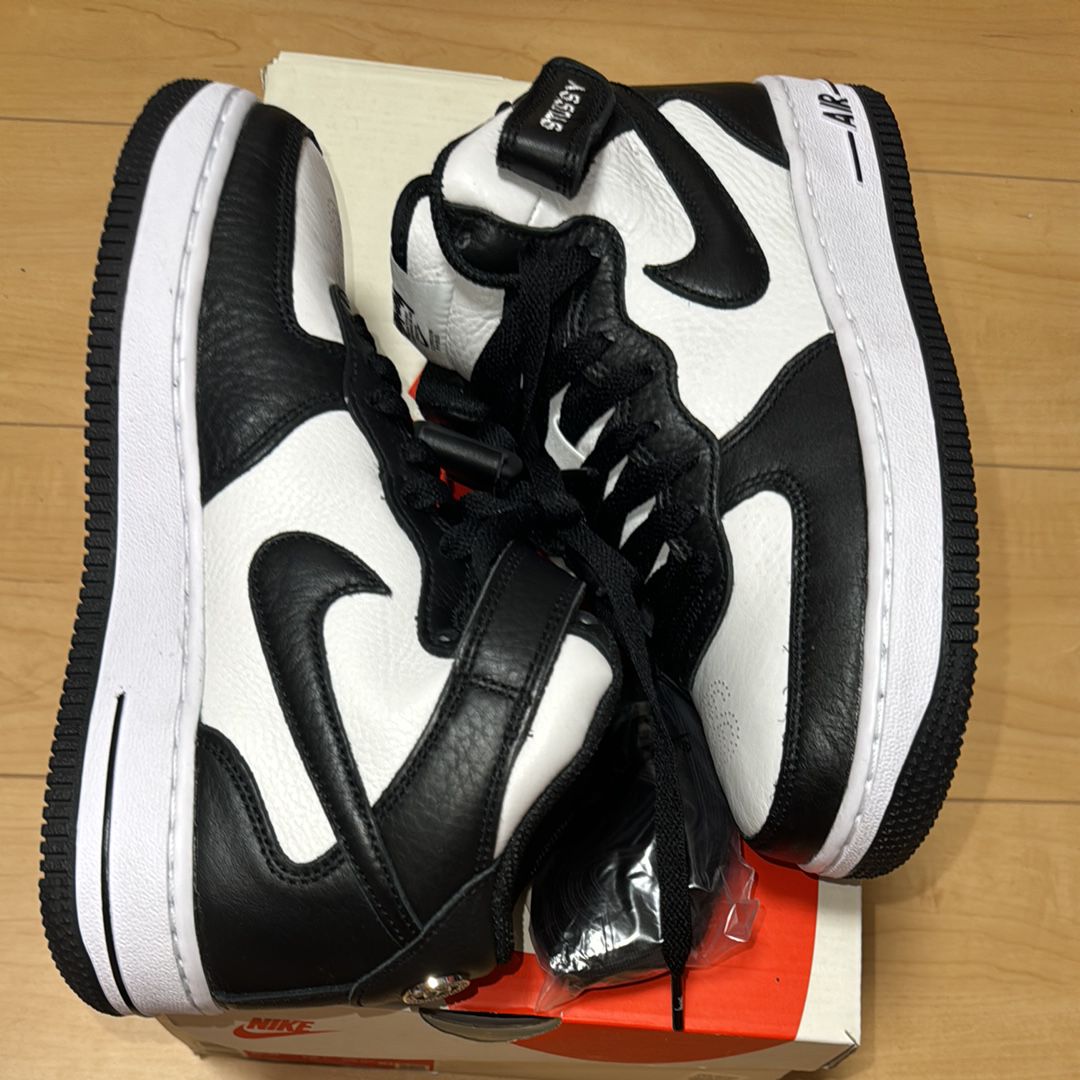 Stussy × Nike Air Force 1 Mid "Black and Light Bone"