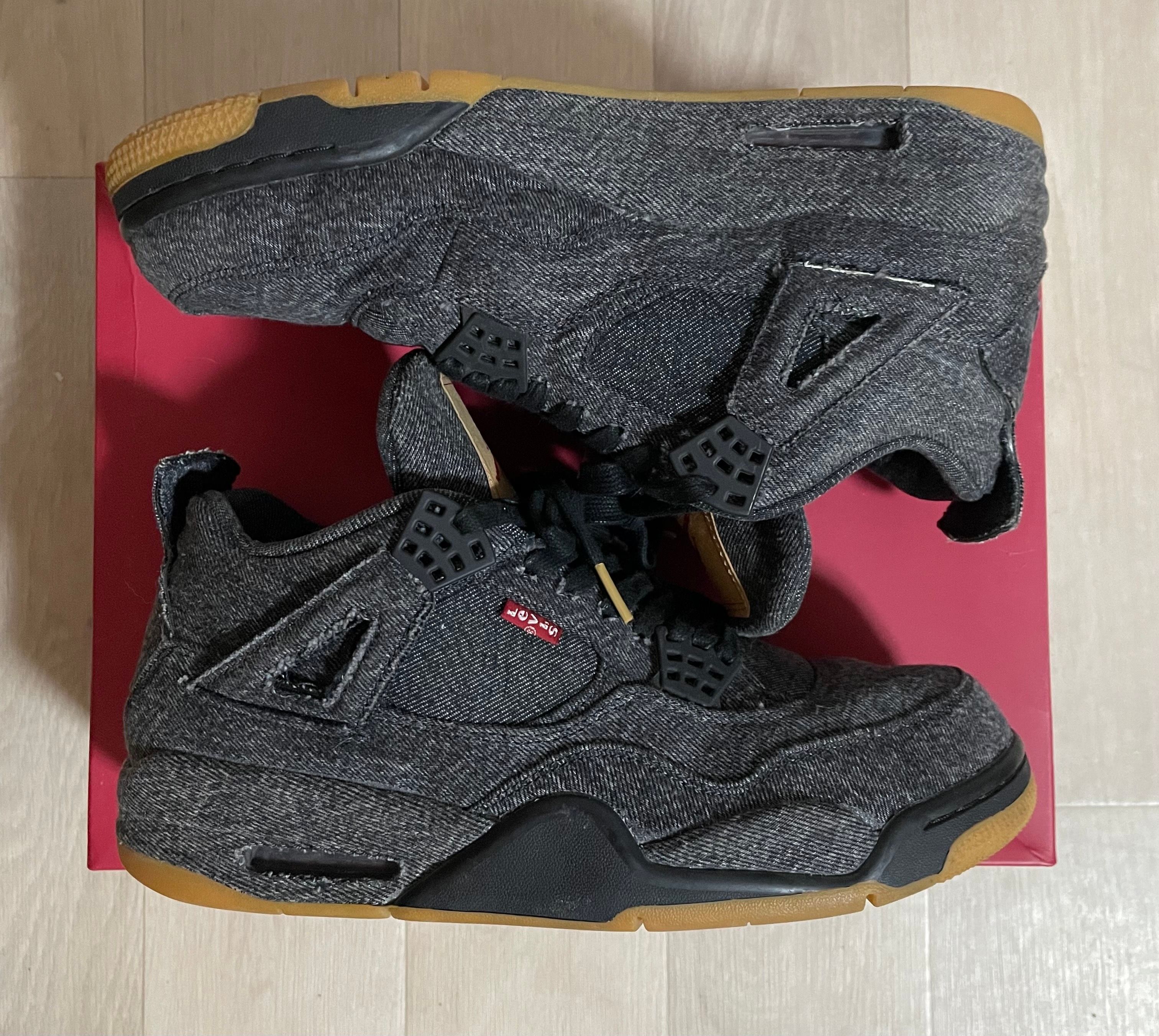 Nike × Levi's Air Jordan 4 "Black Denim" (Tag: LEVIS®)