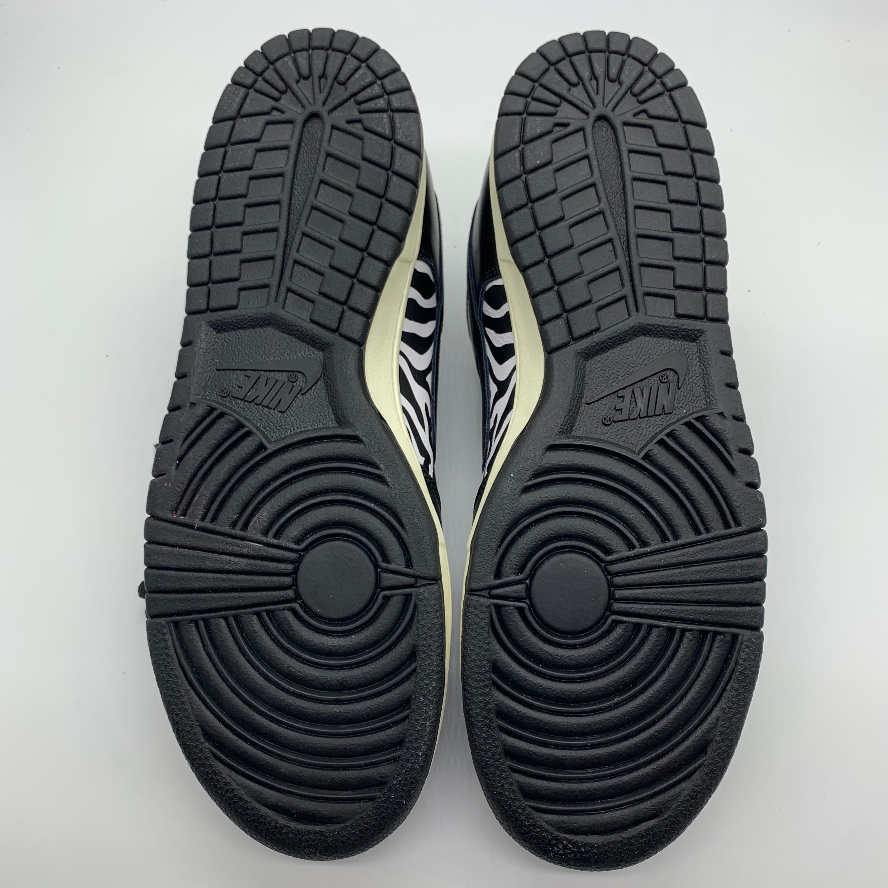 Quartersnacks × Nike SB Dunk Low "Zebra Cake/Safari"