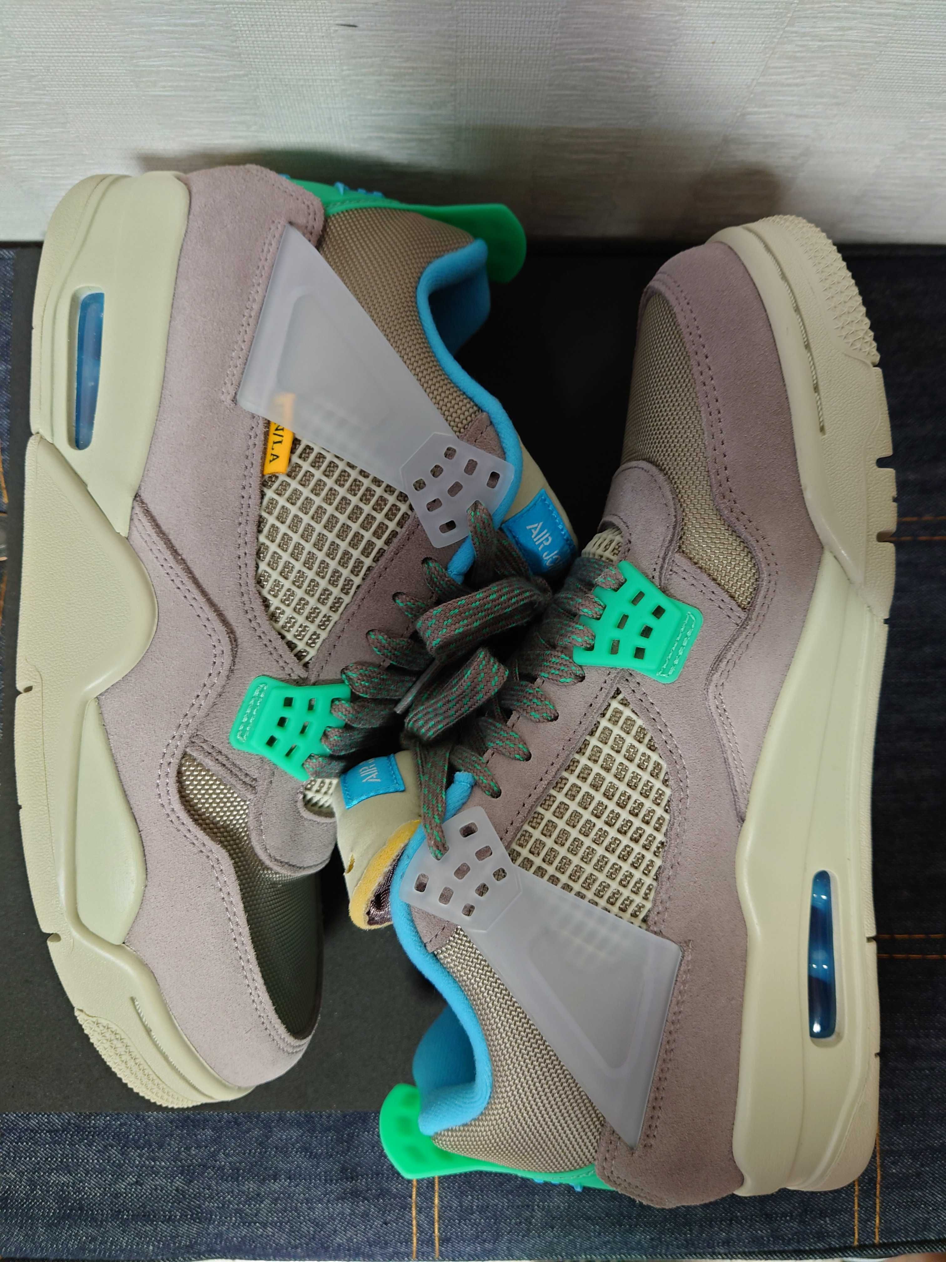 UNION × NIKE AIR JORDAN 4 SP "TAUPE HAZE"
