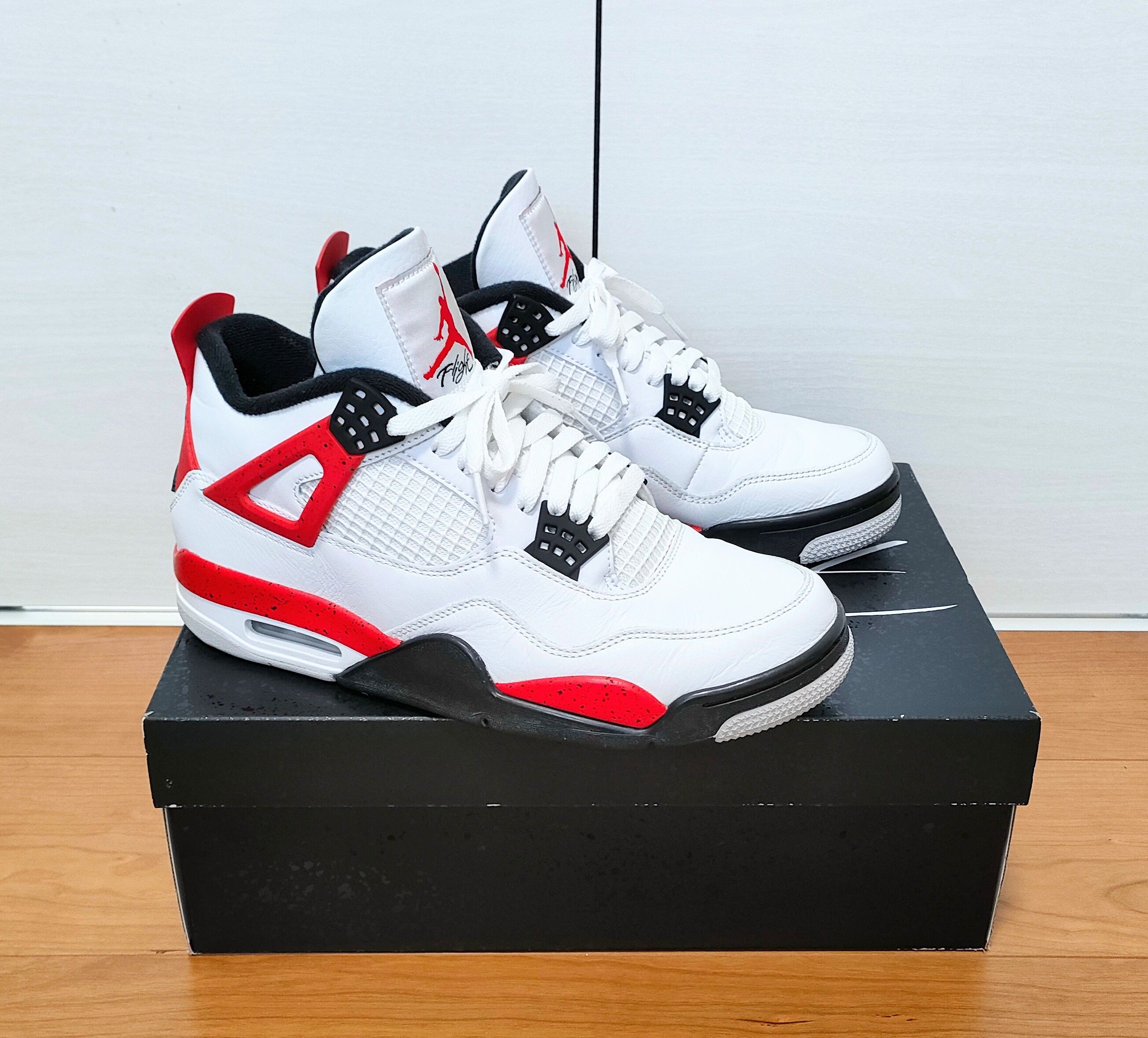 Nike Air Jordan 4 Retro "Red Cement"