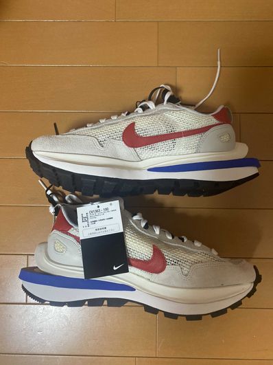 sacai × Nike Vapor Waffle "Royal Fuchsia"