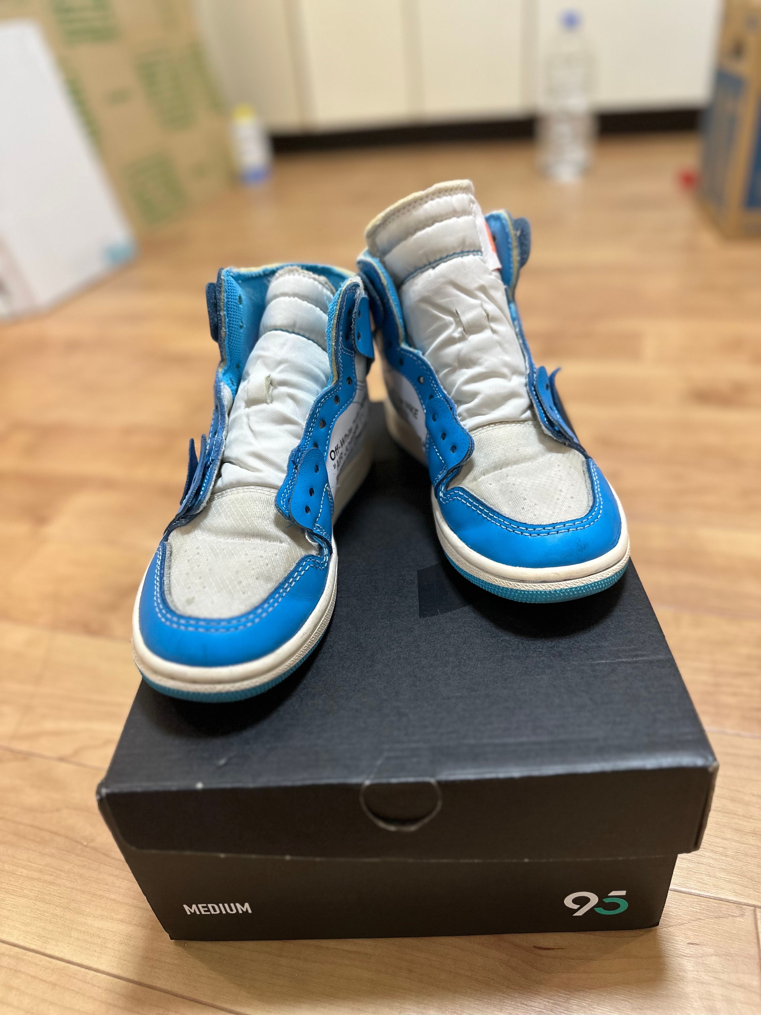 Off-White × Nike Air Jordan 1 High UNC "White/Dark Powder Blue"