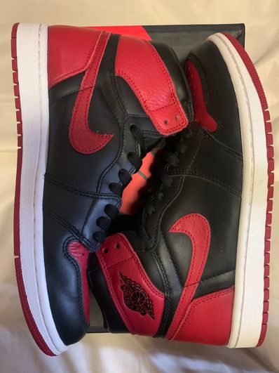 Nike Air Jordan 1 Retro High OG "Bred/Banned" (2016)