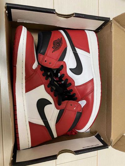 Nike Air Jordan 1 Retro High "Chicago" (2015)