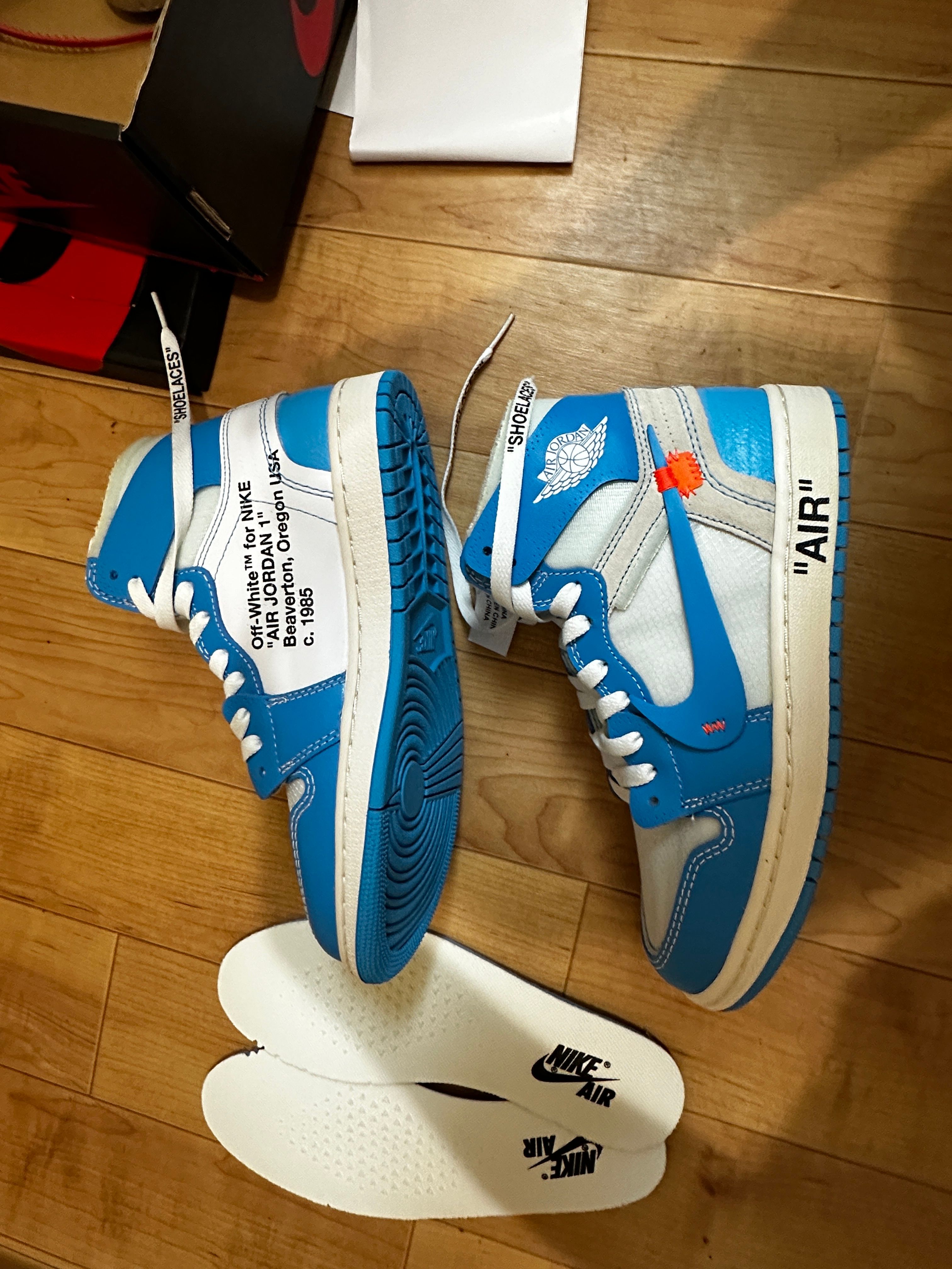 Off-White × Nike Air Jordan 1 High UNC "White/Dark Powder Blue"