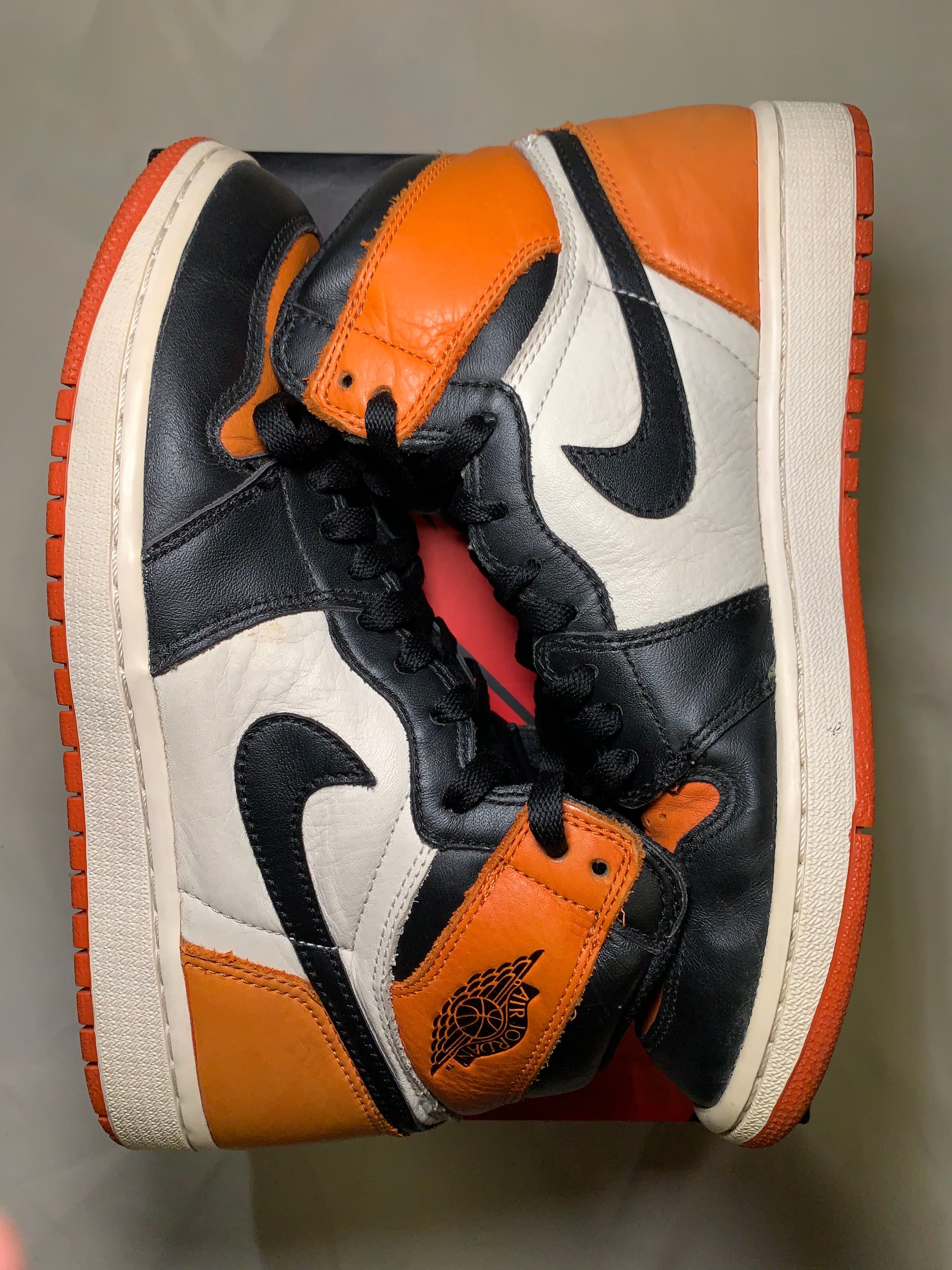 Nike Air Jordan 1 Retro High OG "Shattered Backboard"