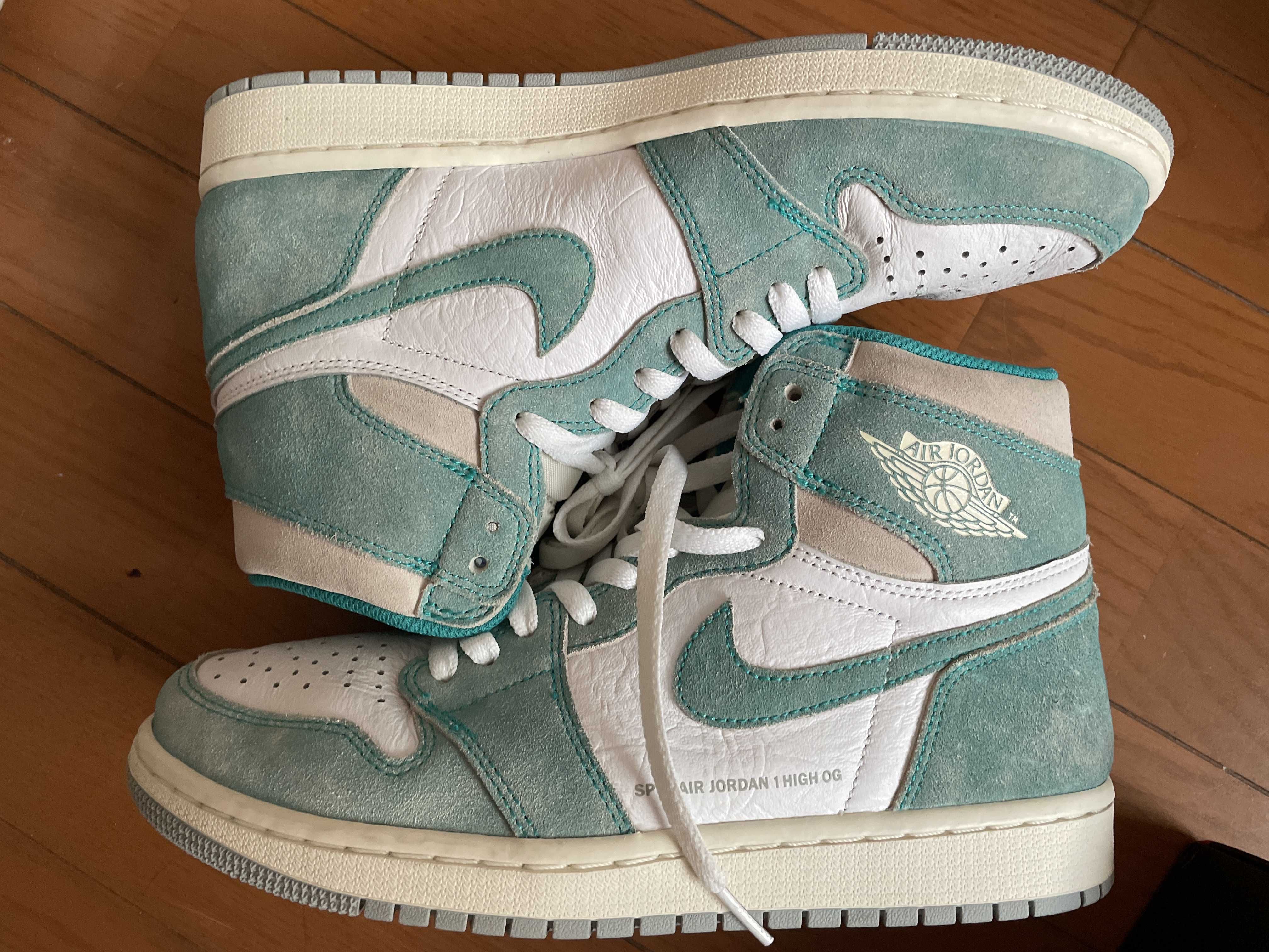 Nike Air Jordan 1 Retro High OG "Turbo Green"