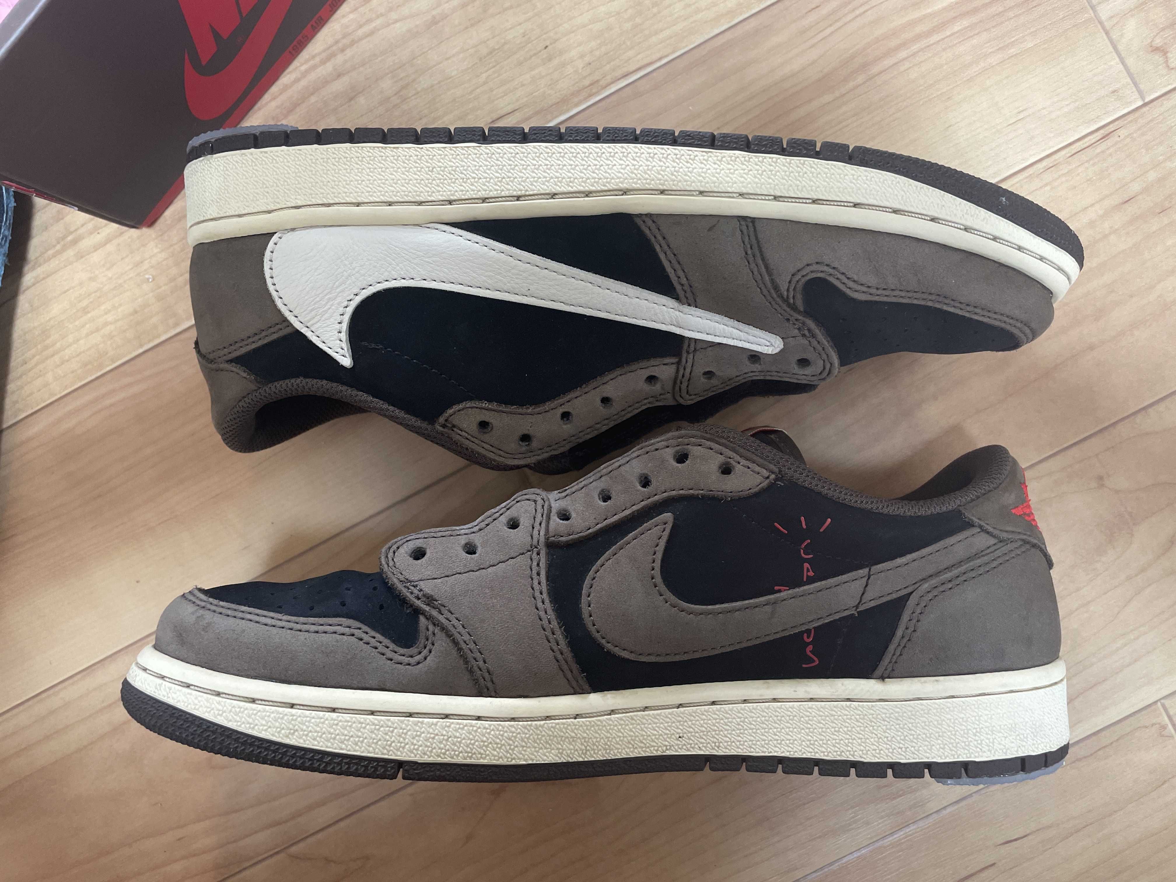 Travis Scott × Nike Air Jordan 1 Low OG SP-T  "Black/Dark Mocha"