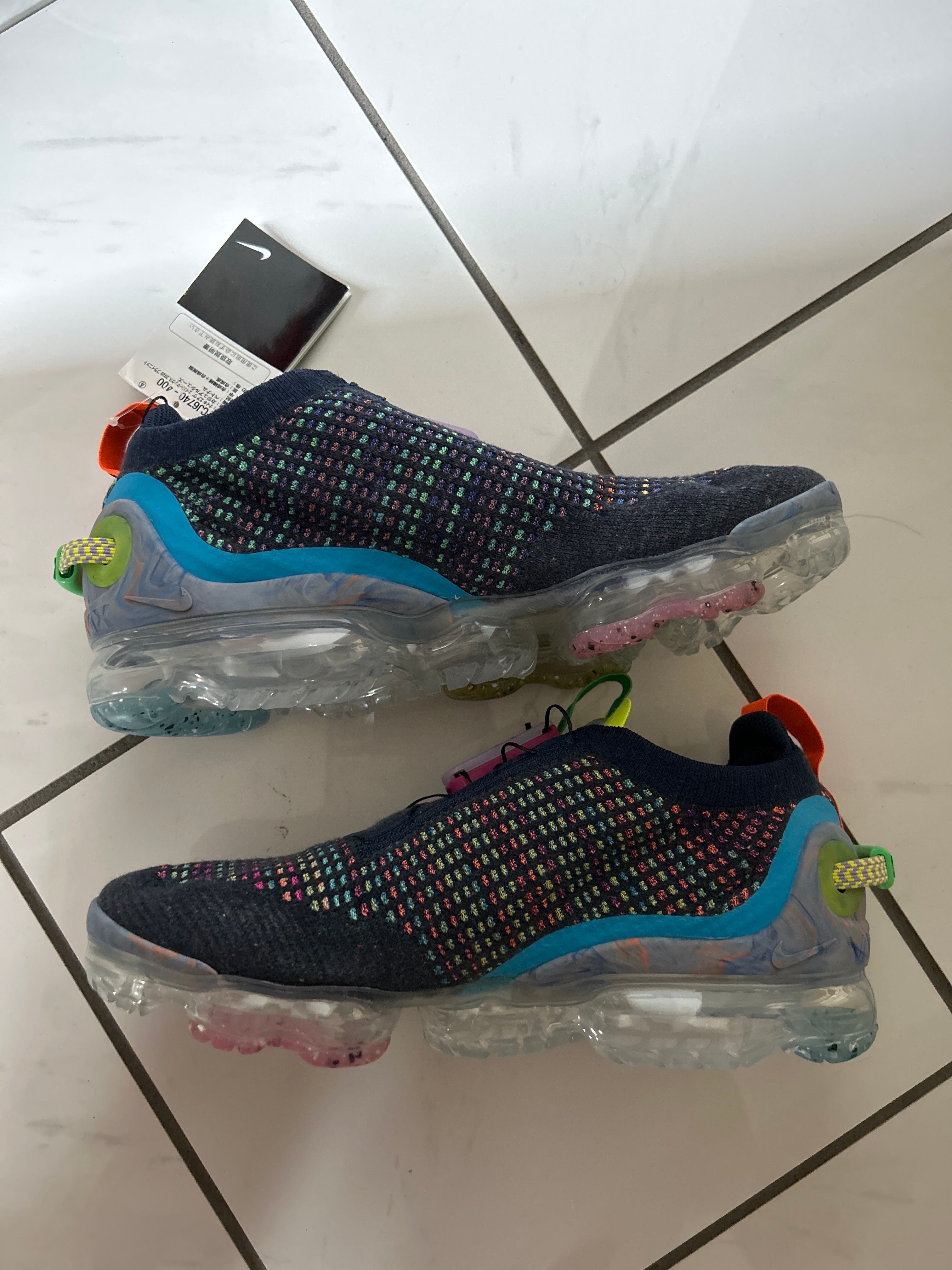 NIKE AIR VAPORMAX 2020 "BLACK/MULTI"