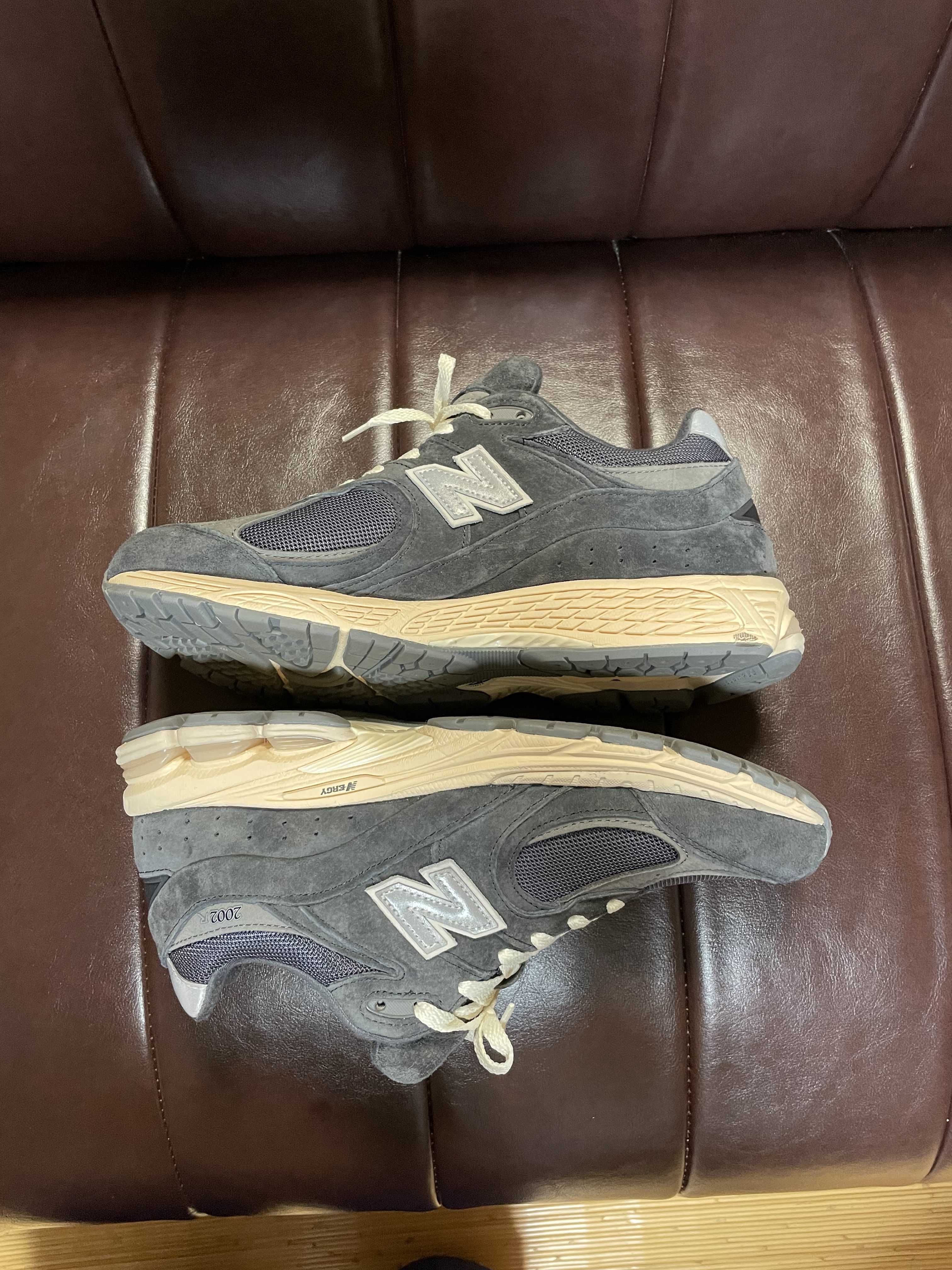 New Balance 2002R "Phantom"