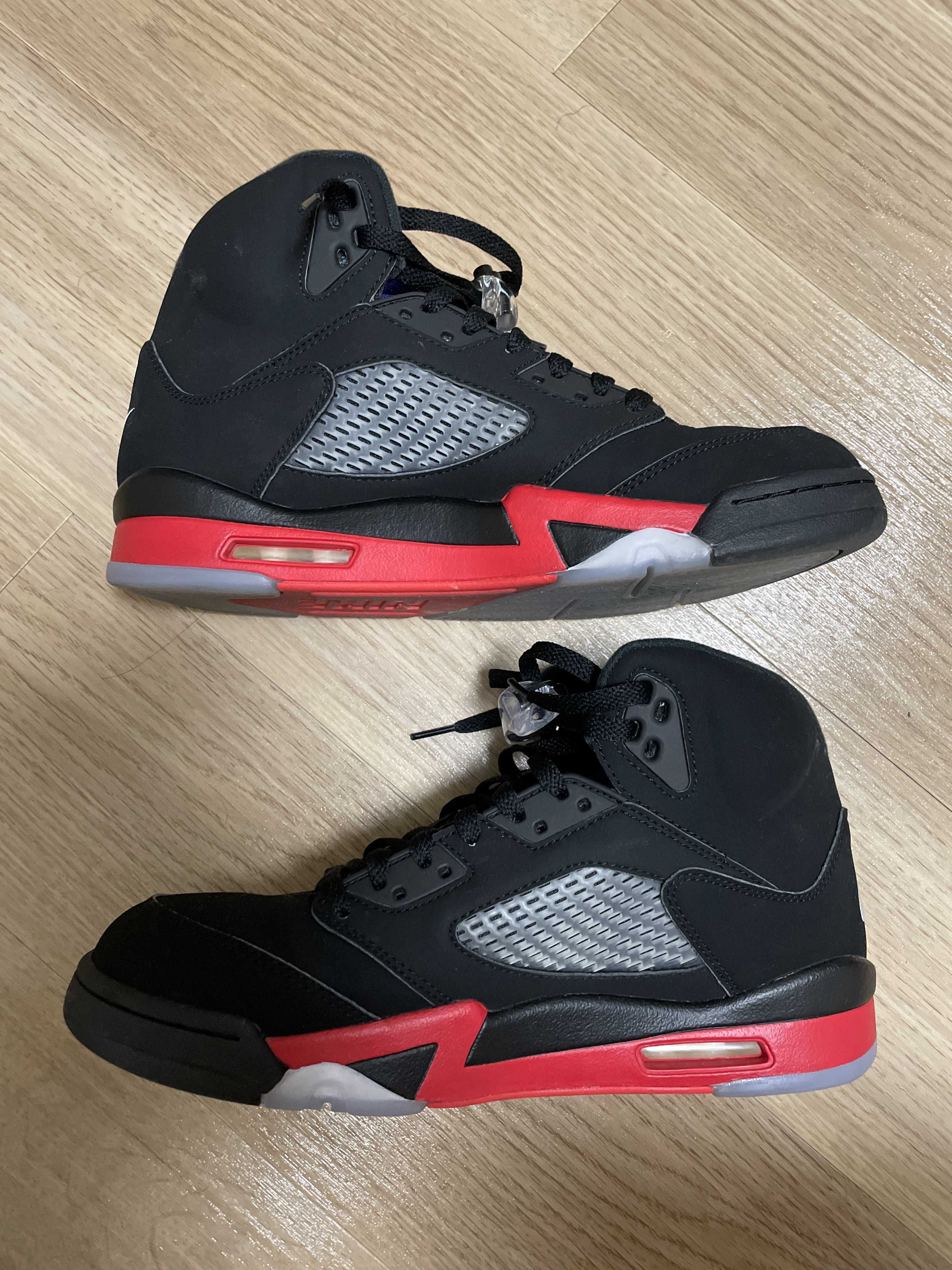 Nike Air Jordan 5 Retro "Top3"
