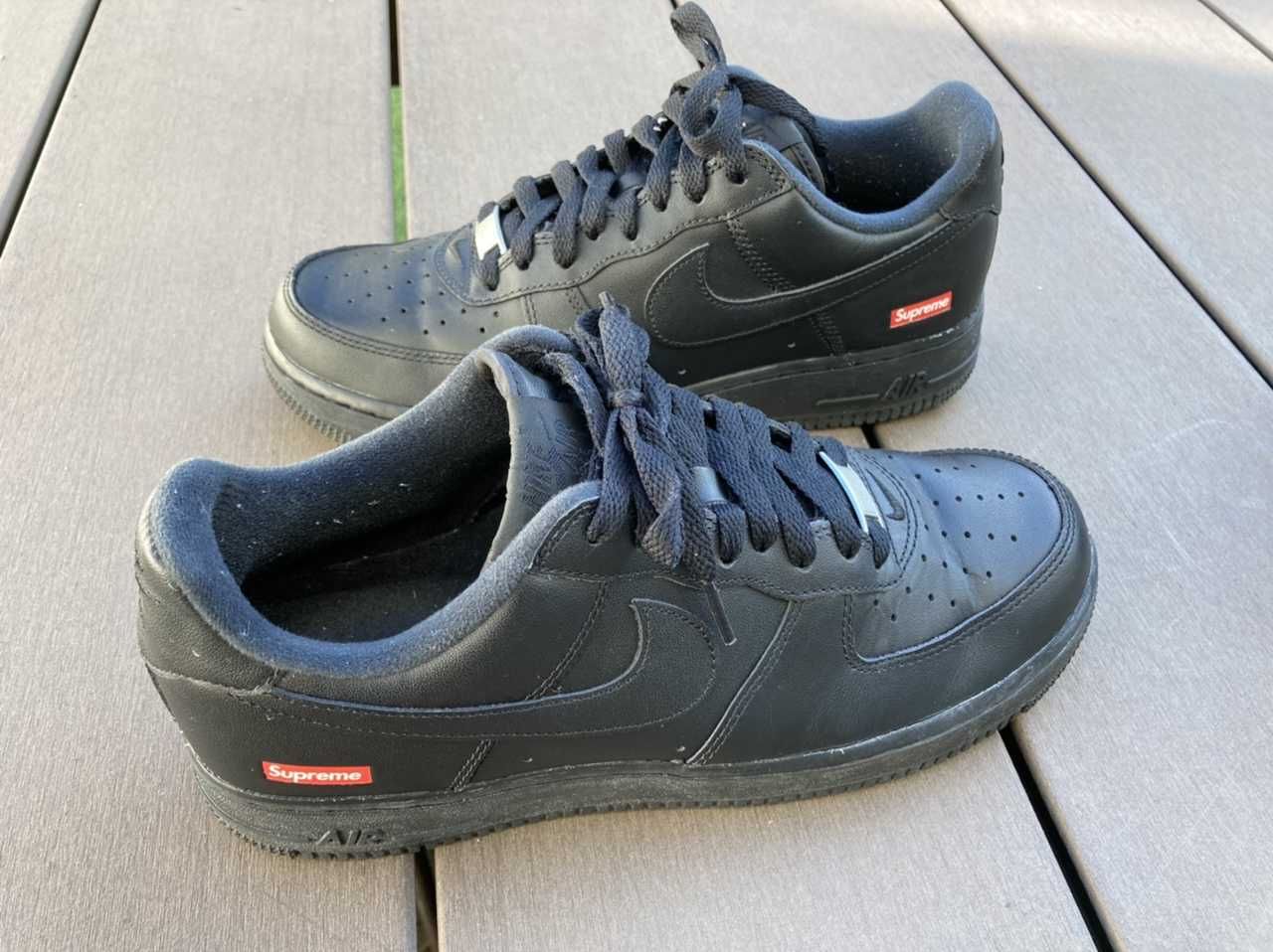 Supreme × Nike Air Force 1 Low "Black"