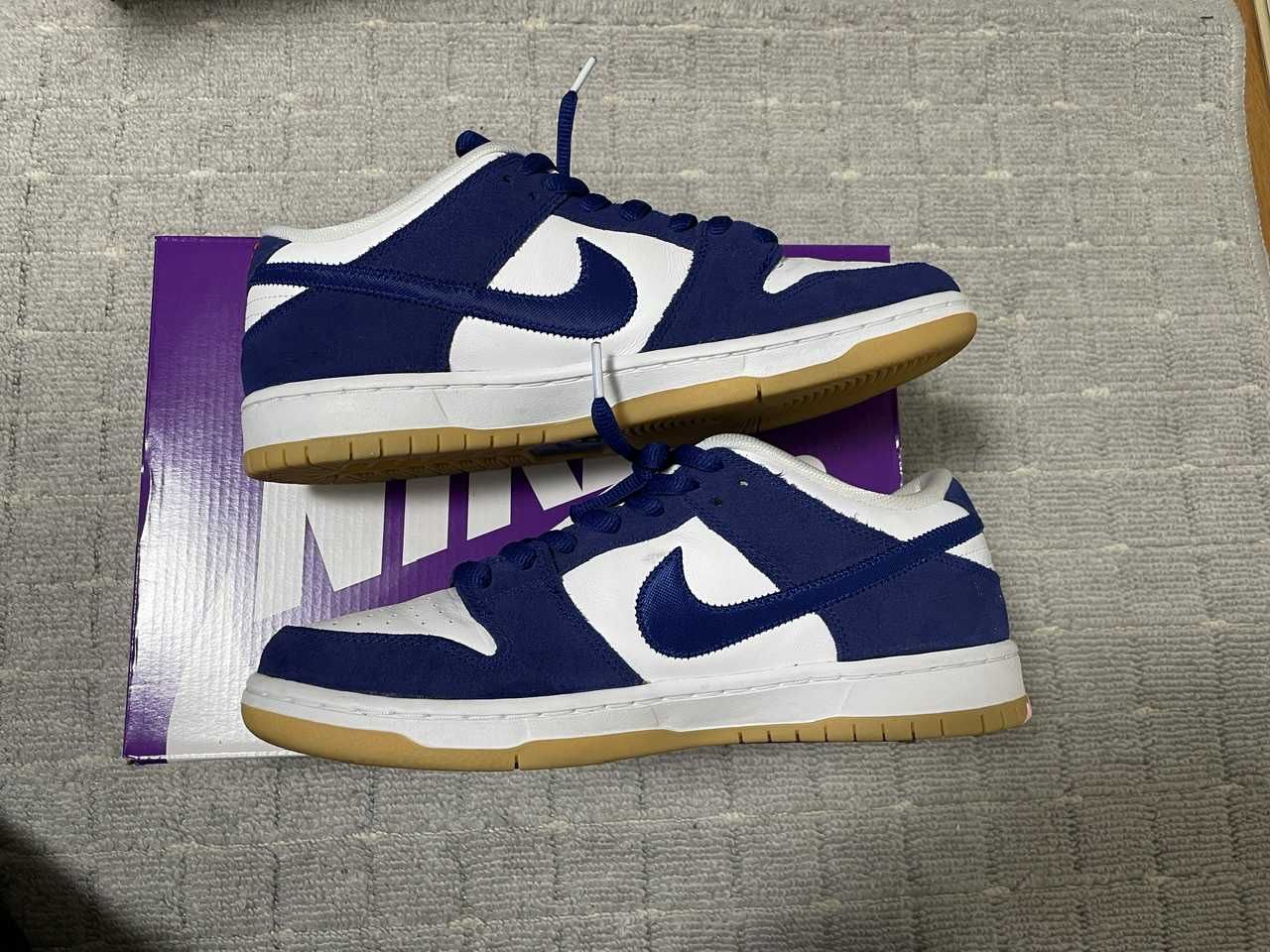 Nike SB Dunk Low "Los Angeles Dodgers/Deep Royal Blue"