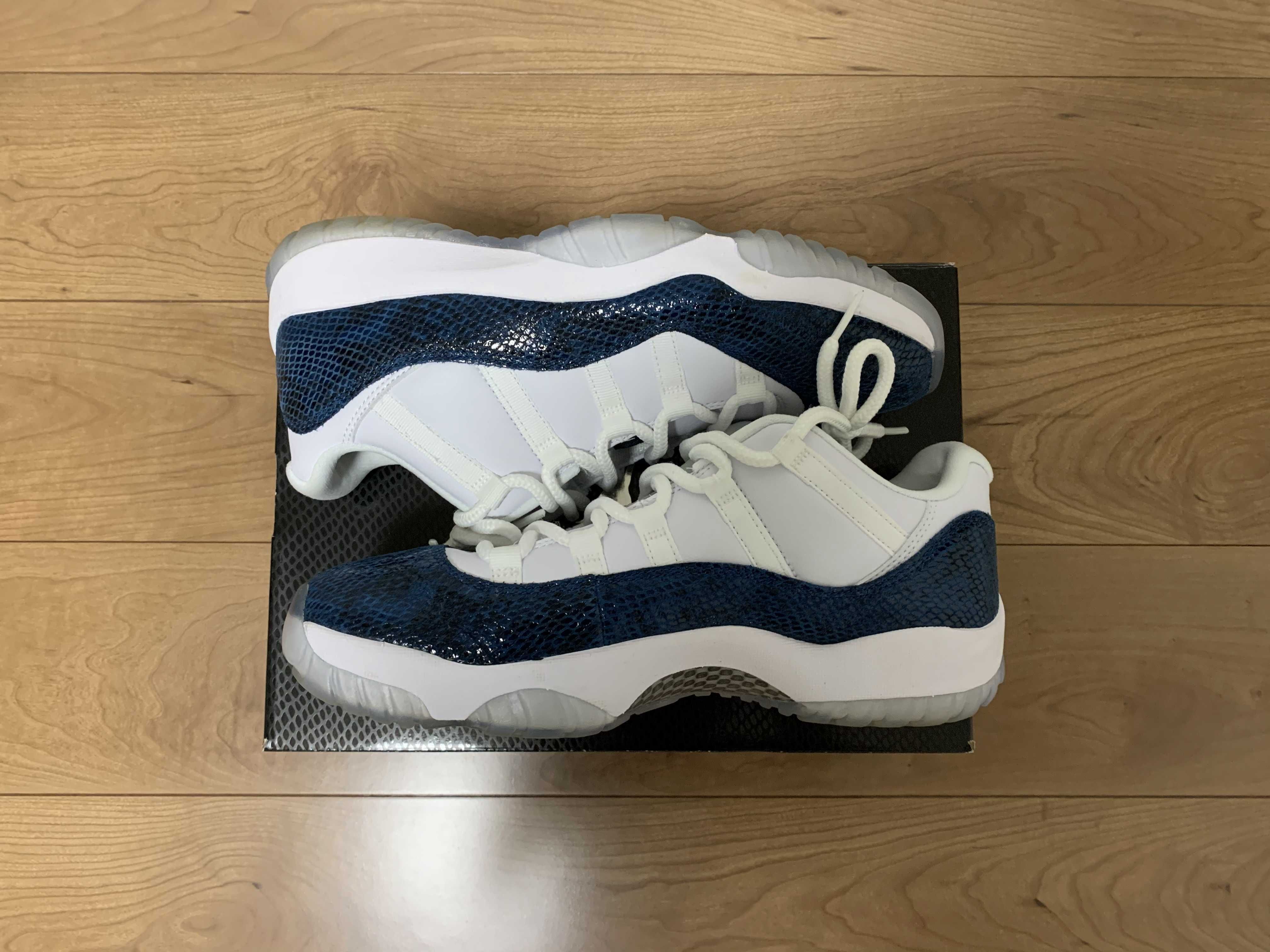 AIR JORDAN 11 LOW "SNAKESKIN"