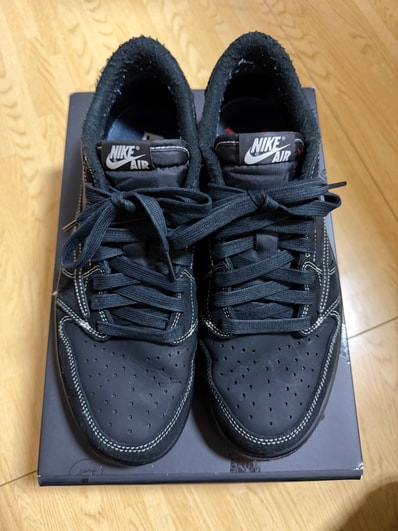 Travis Scott × Nike Air Jordan 1 Low OG SP "Black Phantom"
