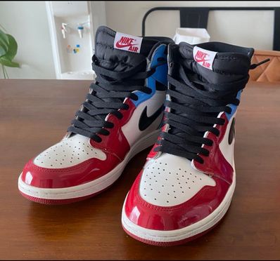 Nike Air Jordan 1 High OG "Fearless"