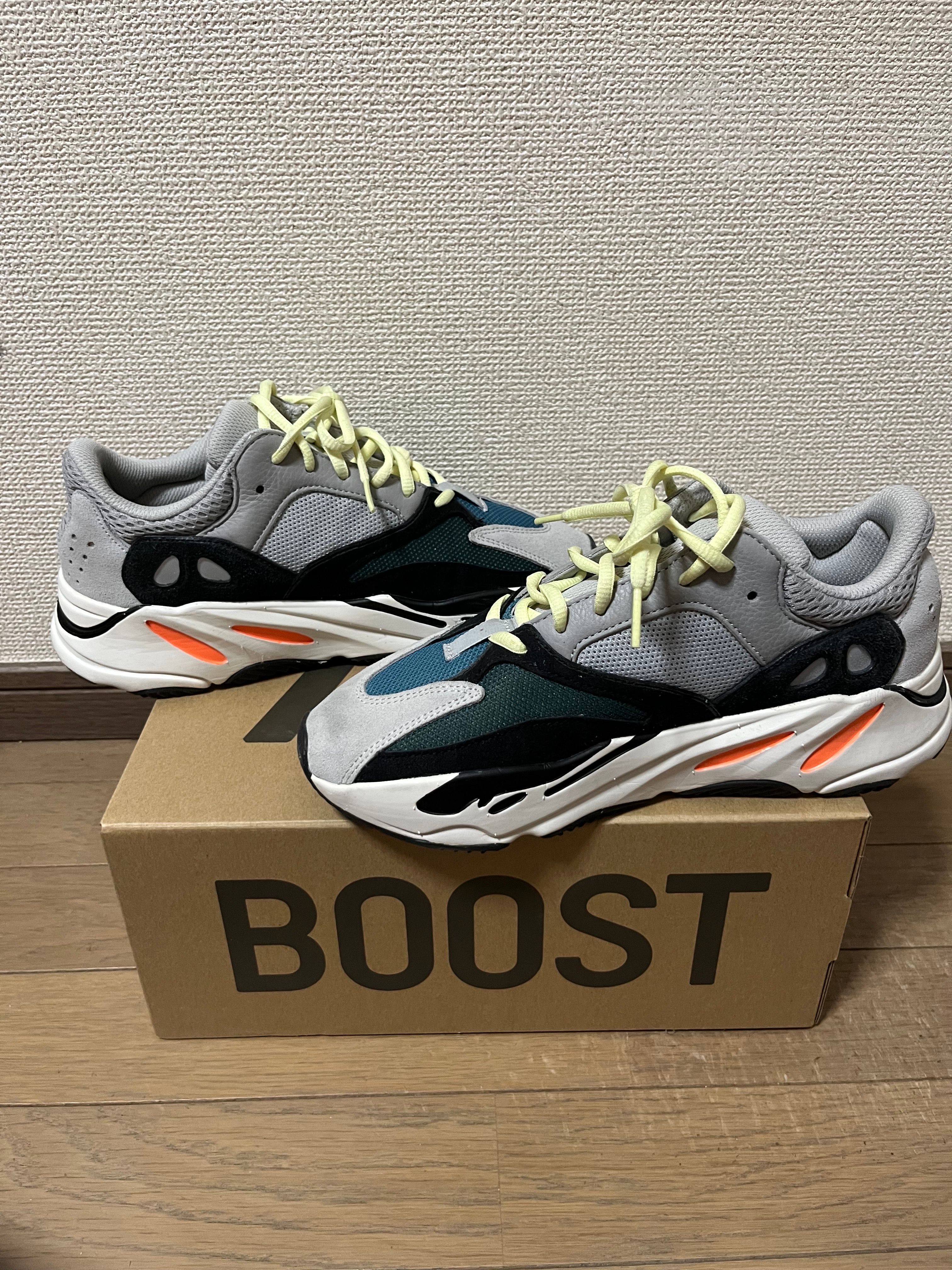 adidas YEEZY Boost 700 "Wave Runner"