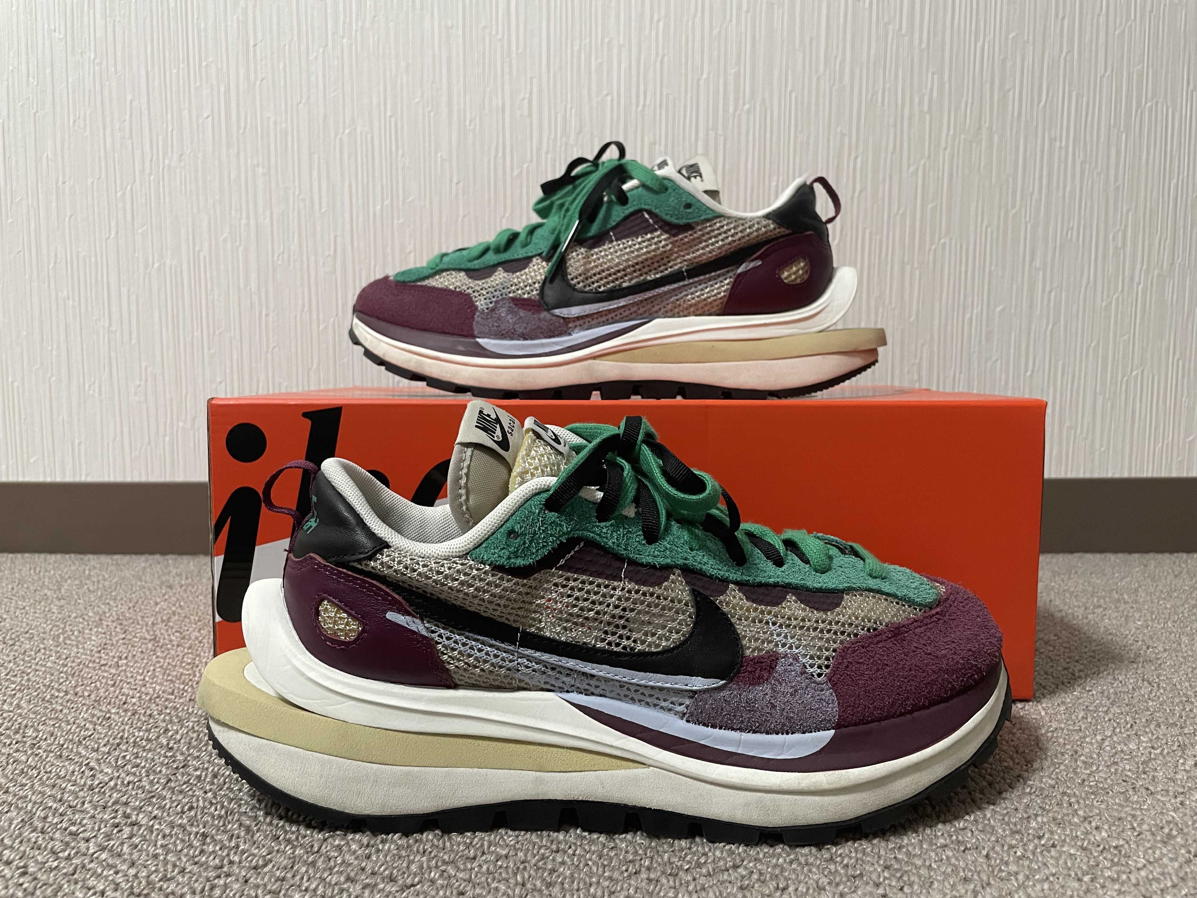 sacai × Nike Vapor Waffle "String/Red/Green"