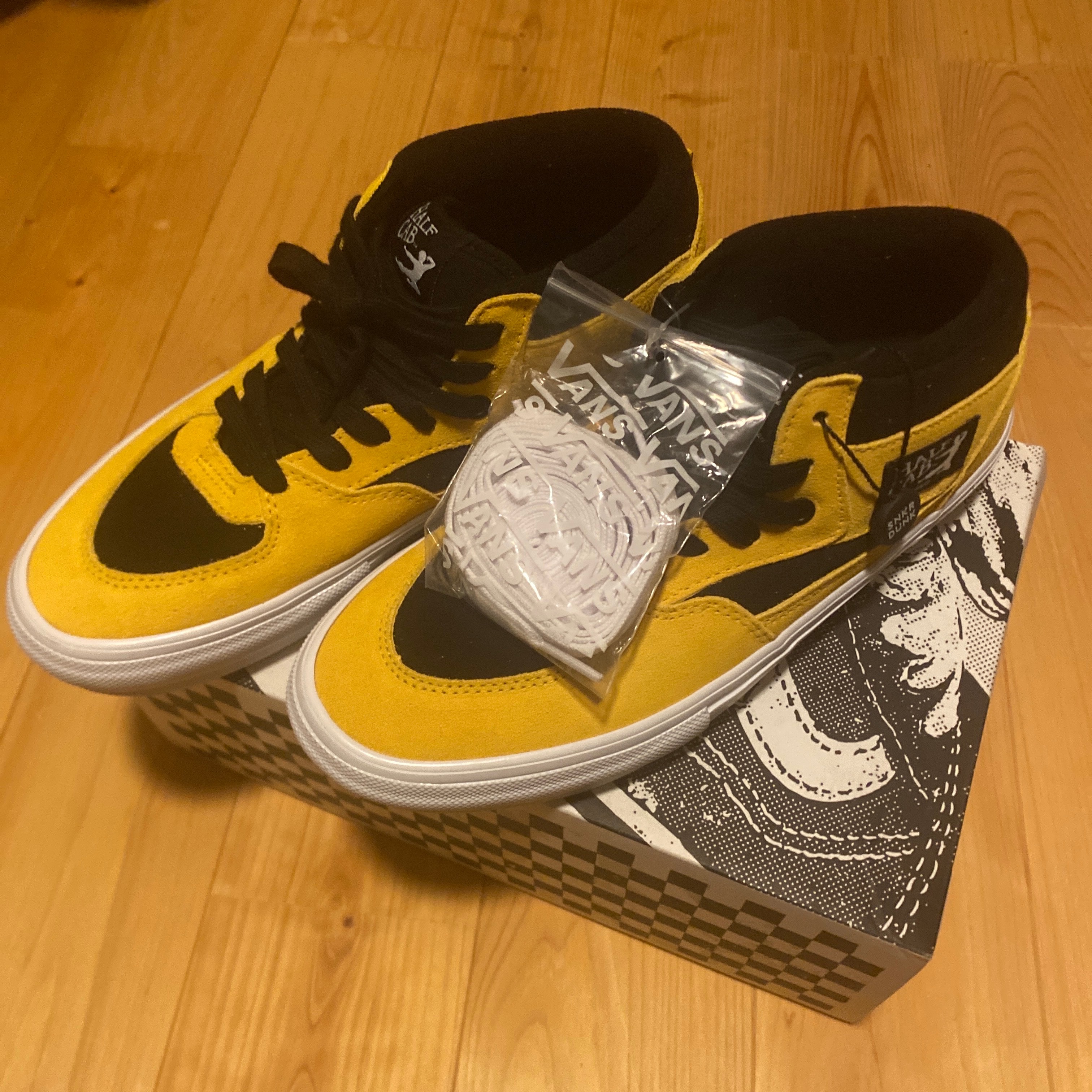 Bruce Lee × Vans Half Cab "Black/Yellow"