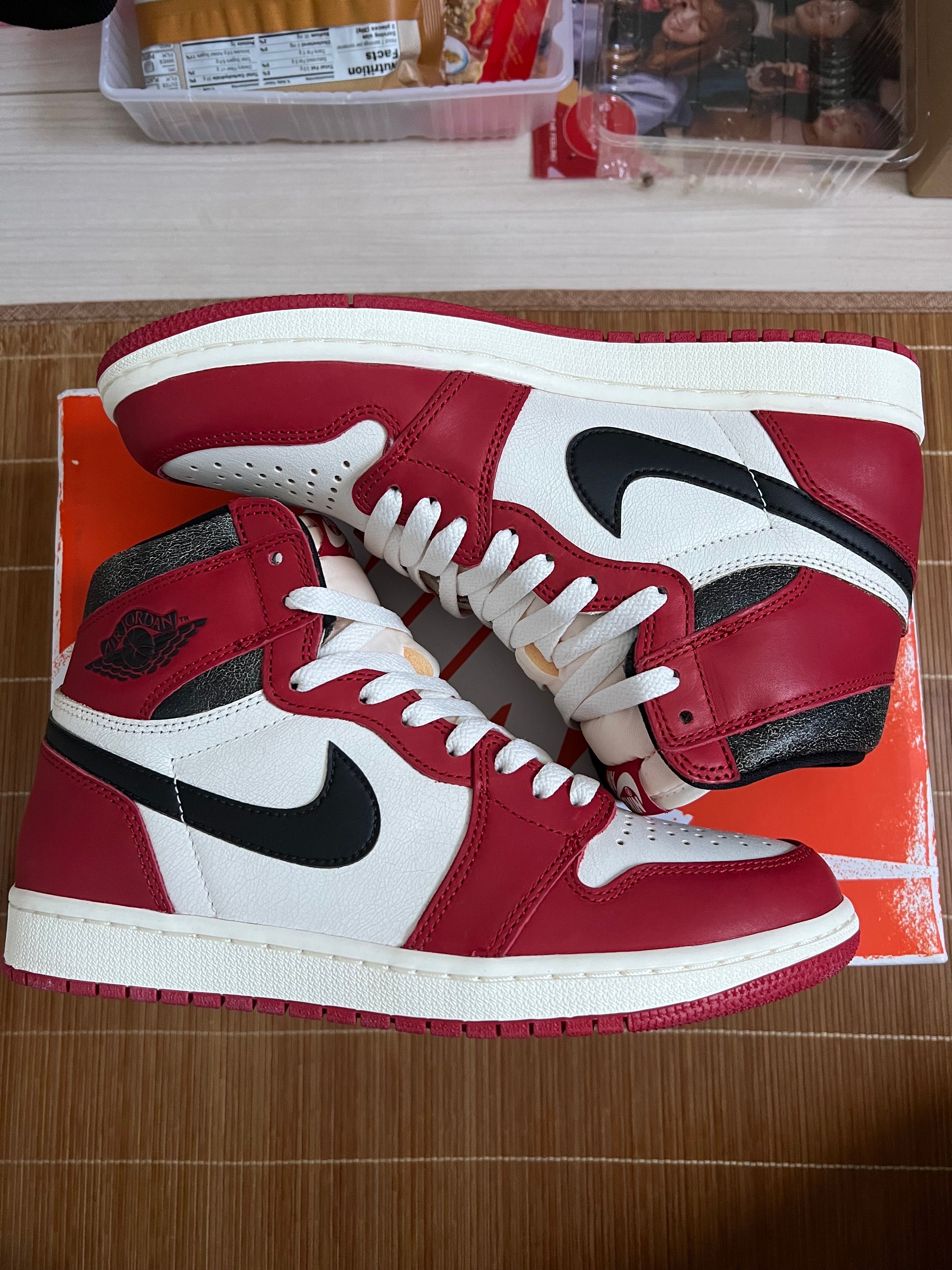 Nike Air Jordan 1 High OG "Lost & Found/Chicago"