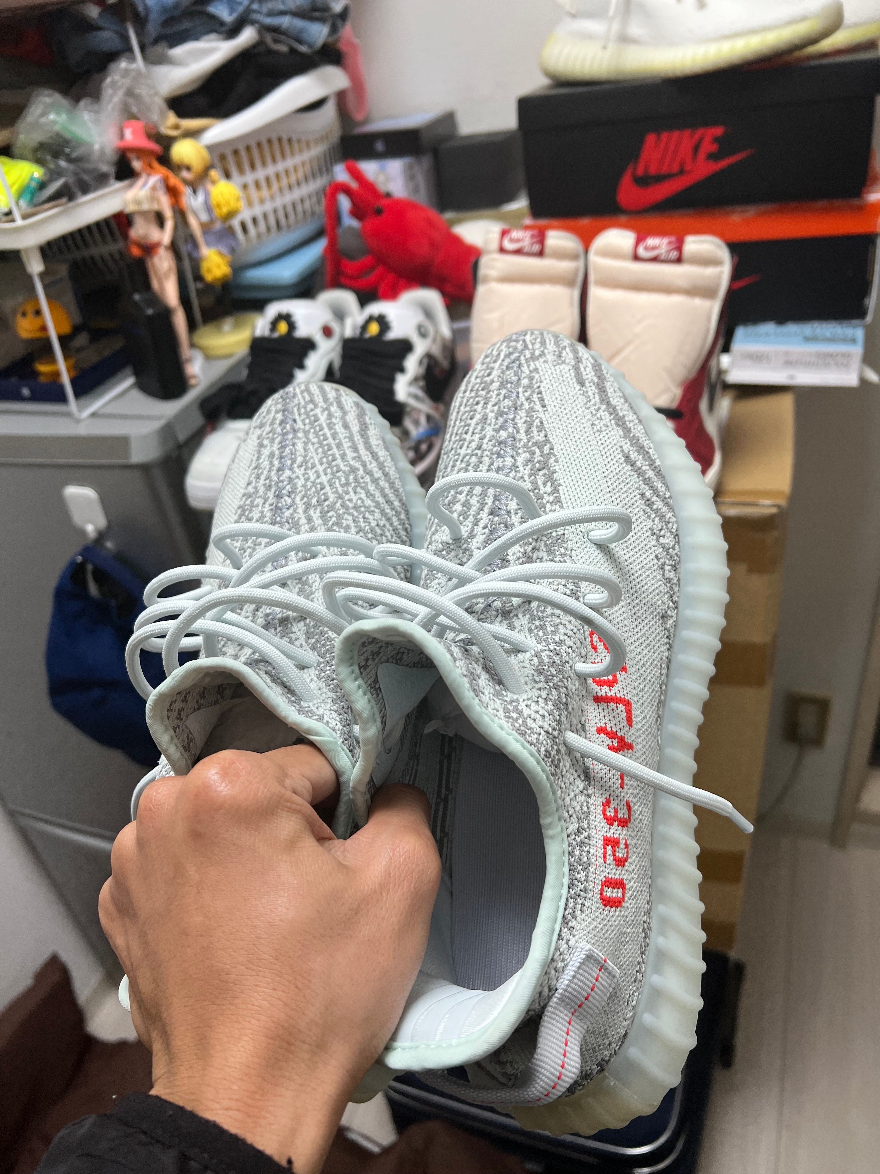 adidas YEEZY Boost 350 V2 "Blue Tint"