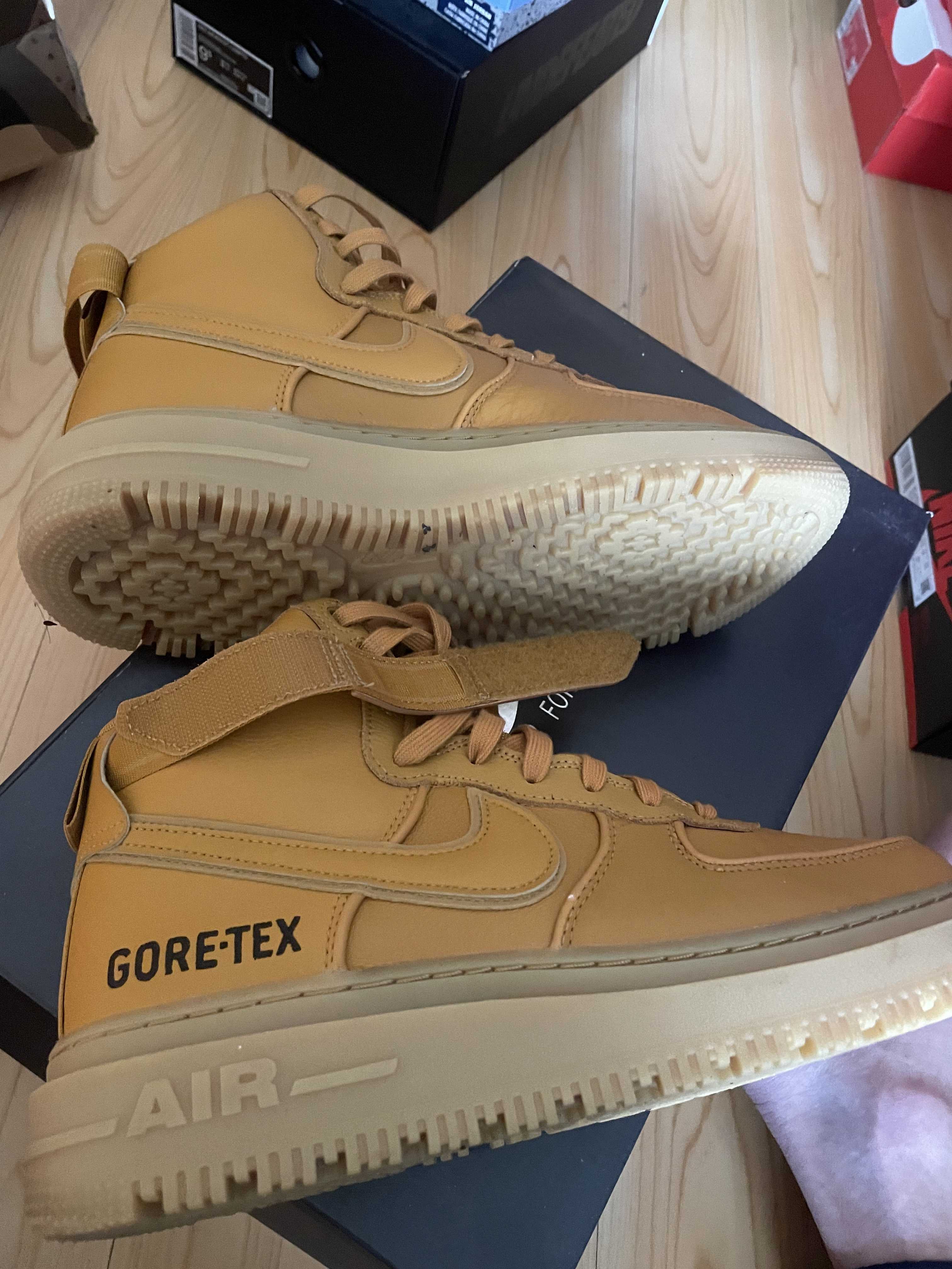 Nike Air Force 1 High Gore-Tex Boot "Flax"