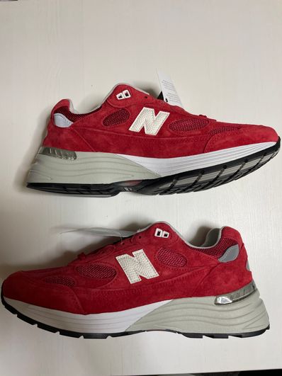 KITH × New Balance 992 Kithmas "Red"