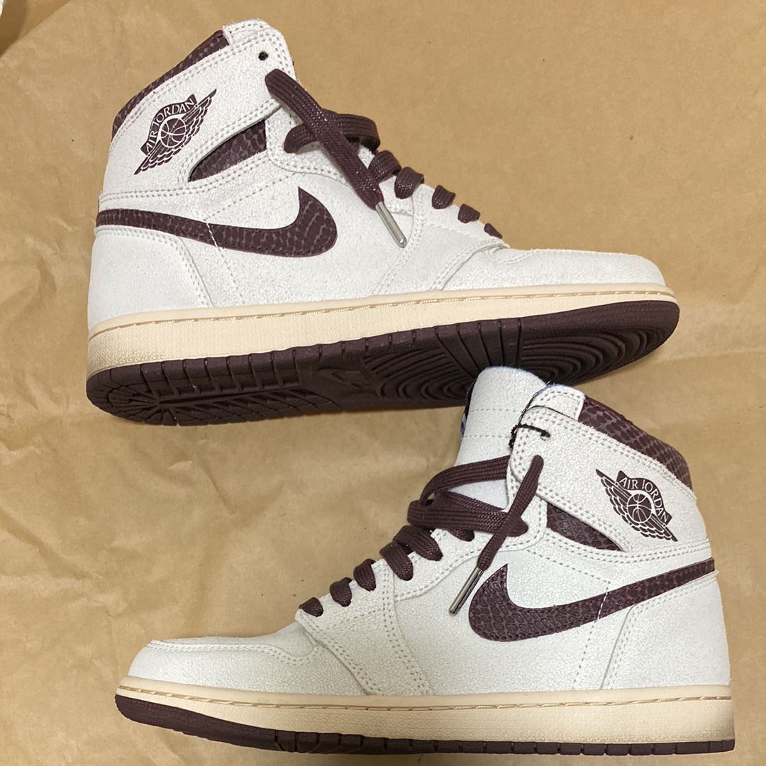 A Ma Maniere × Nike Air Jordan 1 Retro High OG "Sail and Burgundy"