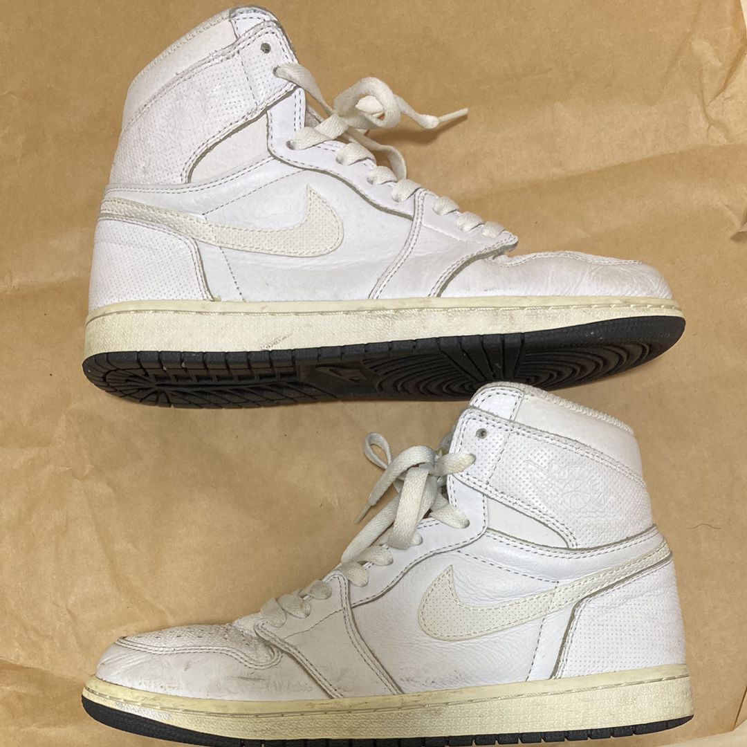 Nike Air Jordan 1 Retro High "White Perforated"