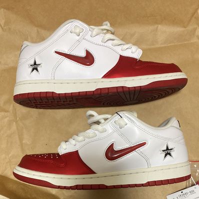 Supreme × Nike Dunk Low "Varsity Red/White"