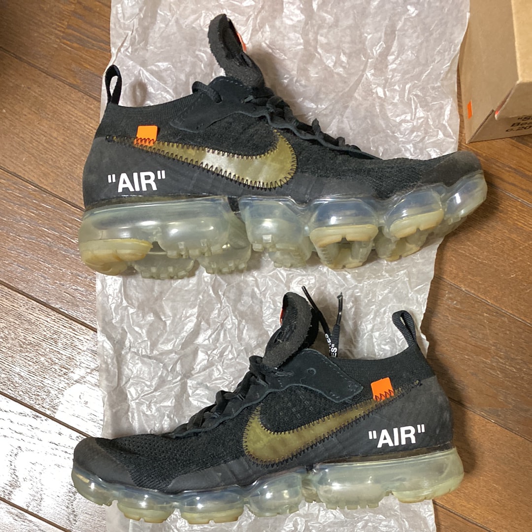 Off-White × Nike Air Vapormax "Black/Total Orange/Clear"