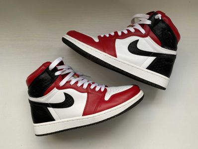 Nike Women's Air Jordan 1 High OG "Satin Red"