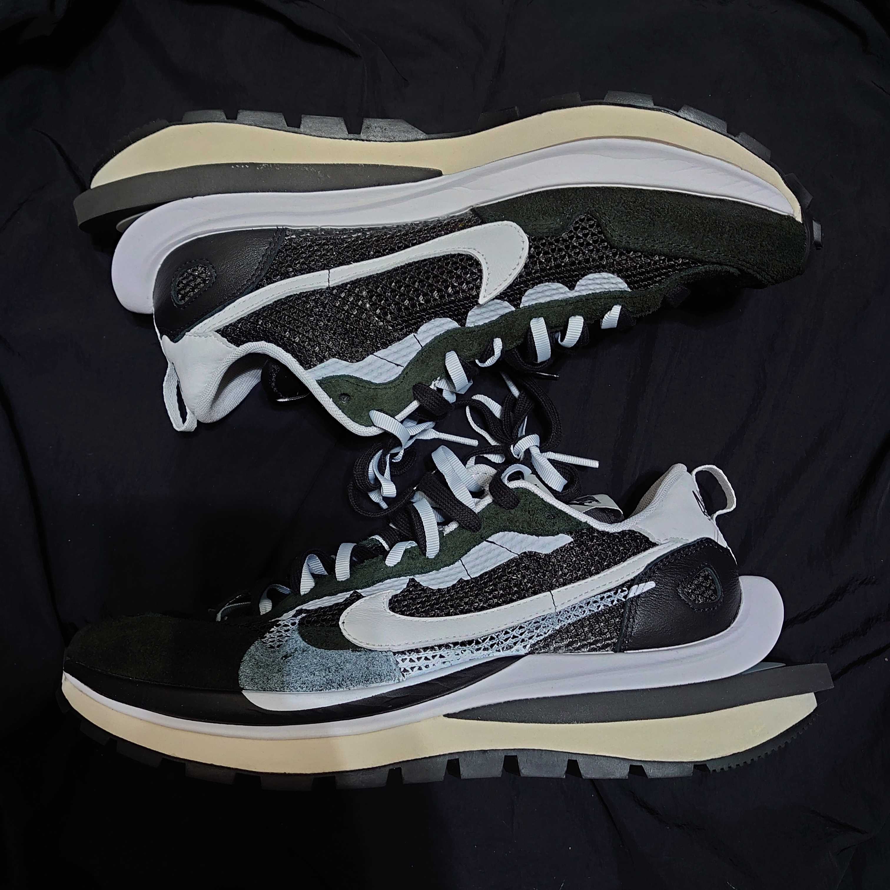 sacai × Nike Vapor Waffle "Black and White"