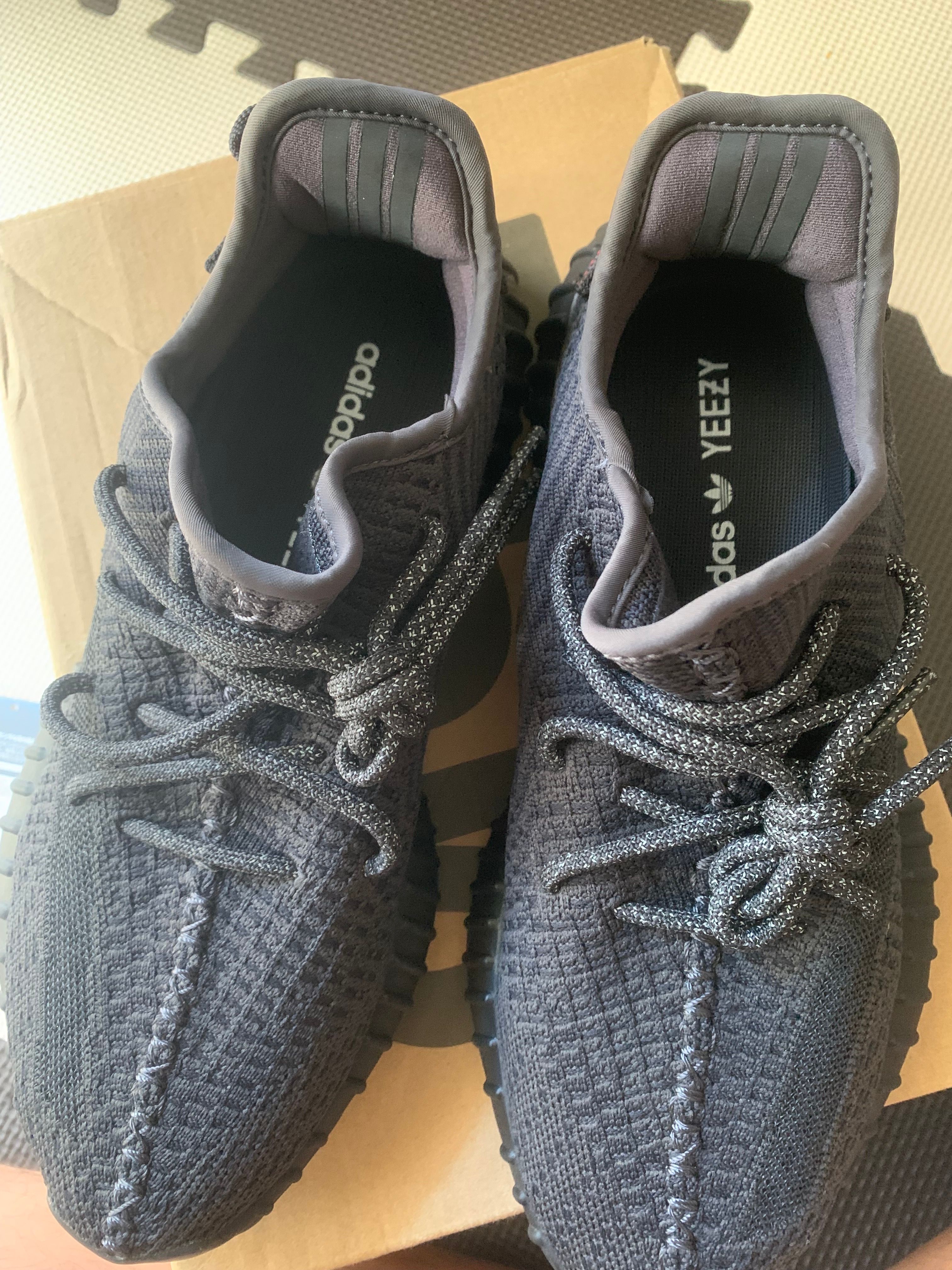 adidas YEEZY Boost 350 V2 "Black"