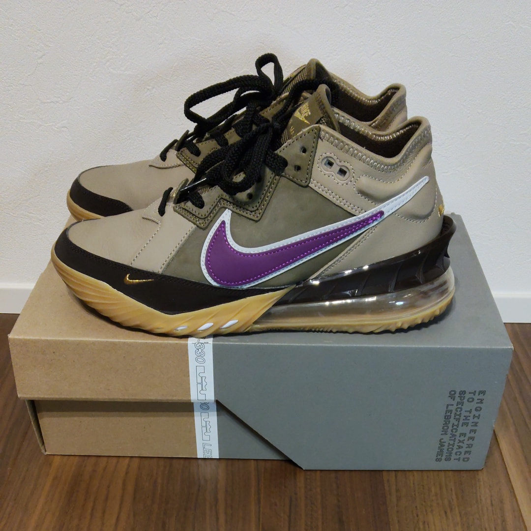 アトモス × ナイキ レブロン18 ロー "バイオテック"