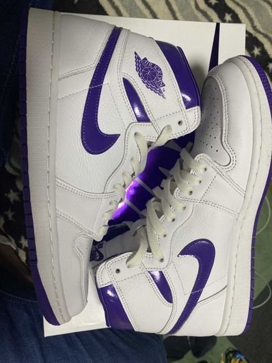 Nike Women's Air Jordan 1 High OG "Court Purple"