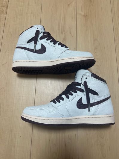 A Ma Maniere × Nike Air Jordan 1 Retro High OG "Sail and Burgundy"