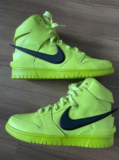 AMBUSH × NIKE DUNK HIGH "FLASH LIME"