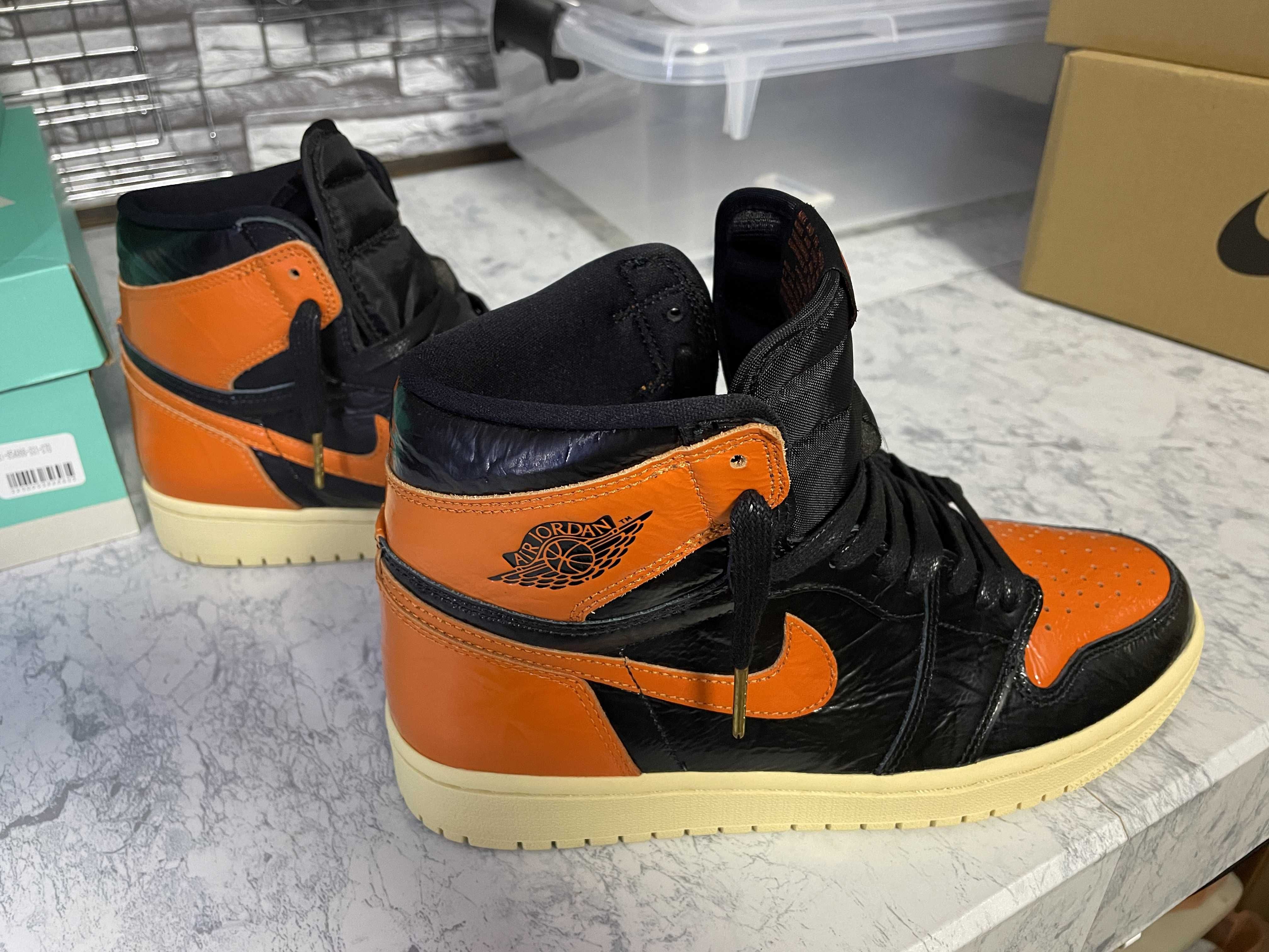 Nike Air Jordan 1 High "Shattered Backboard 3.0"