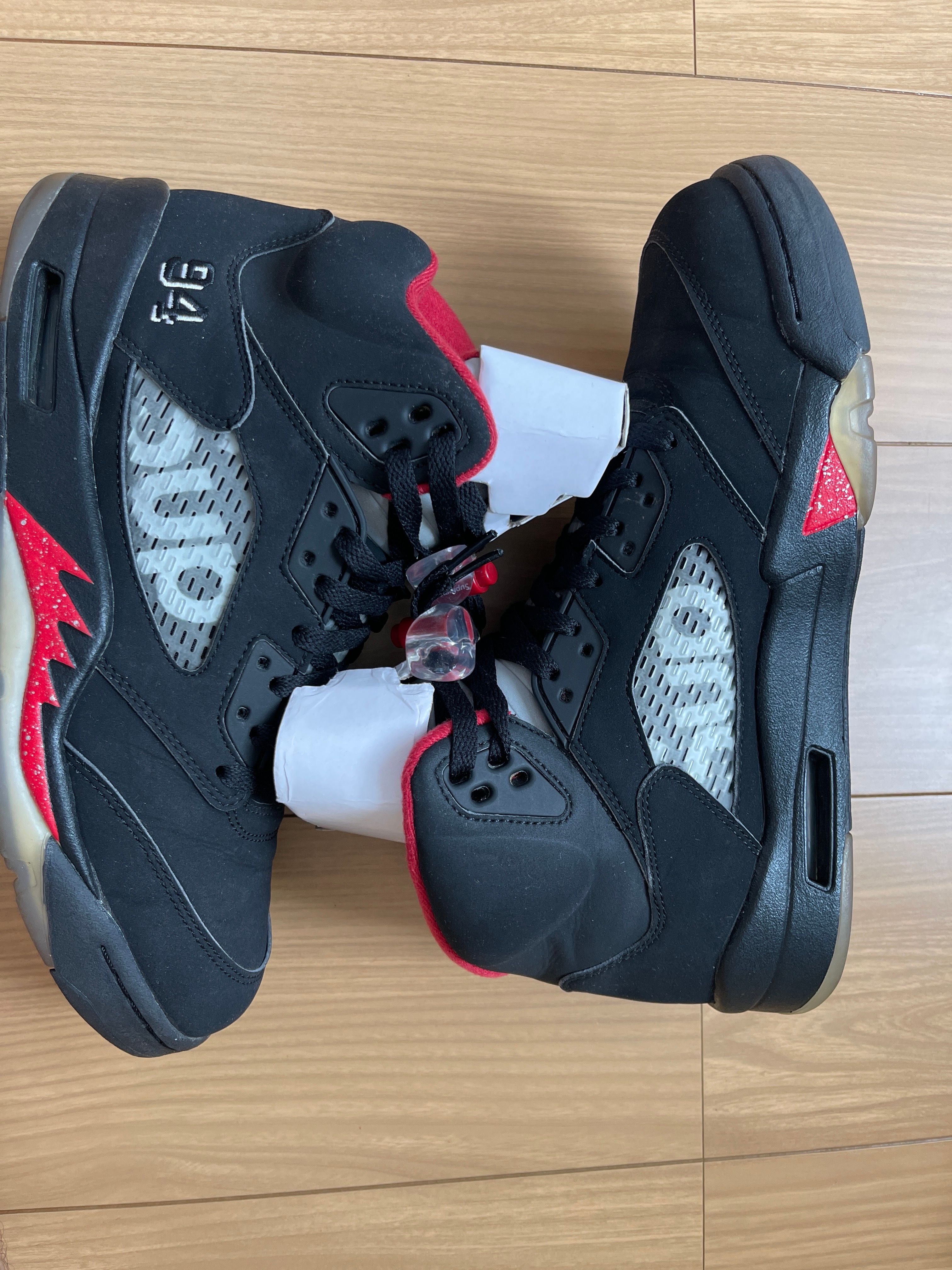 Supreme × Nike Air Jordan 5 Retro "Black"