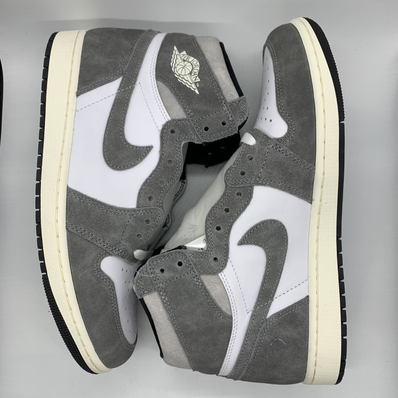 Nike Air Jordan 1 Retro High OG "Black and Smoke Grey"