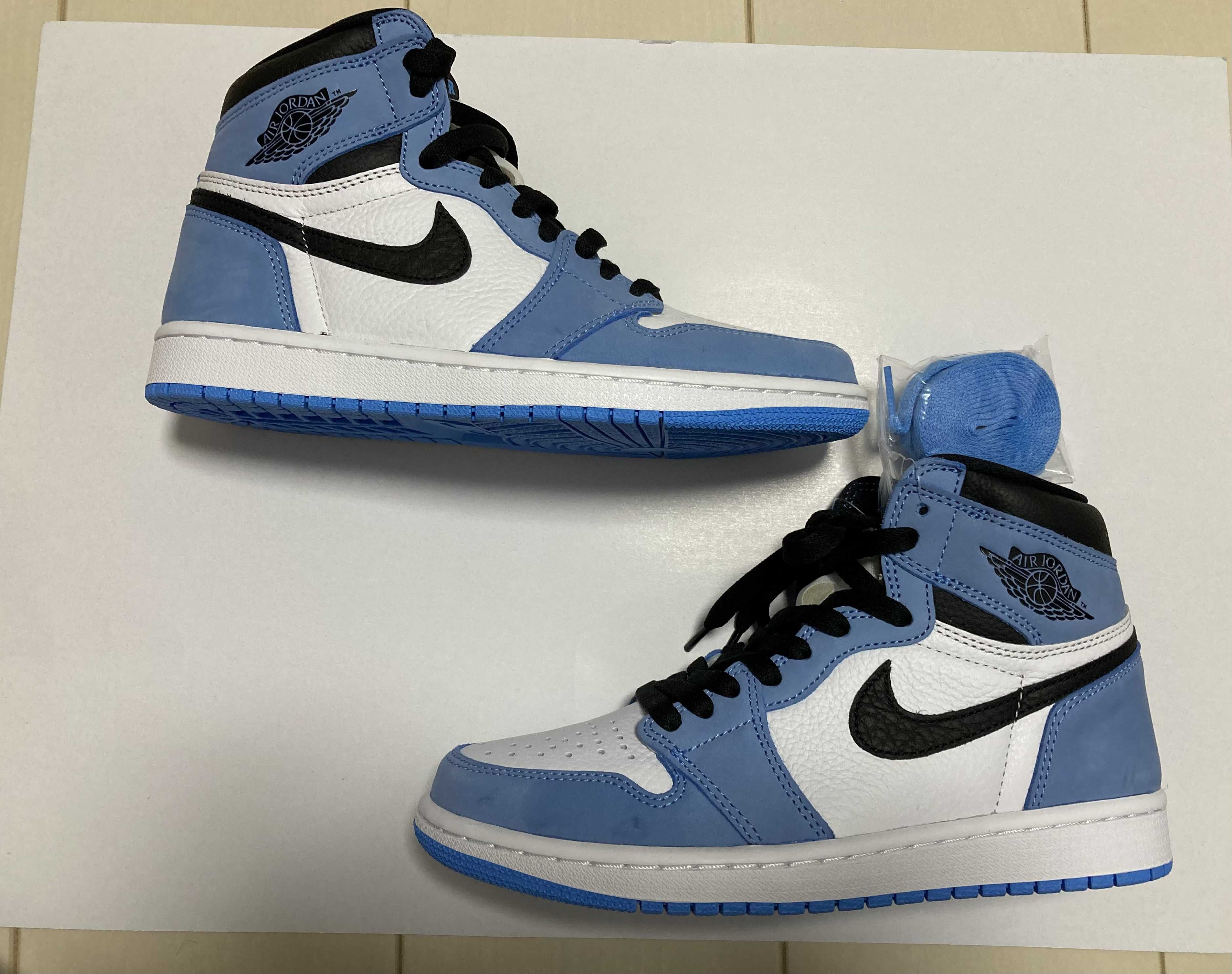 Nike Air Jordan 1 High OG "University Blue"