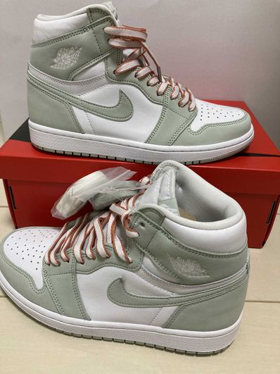 Nike Women's Air Jordan 1 High OG "Seafoam"