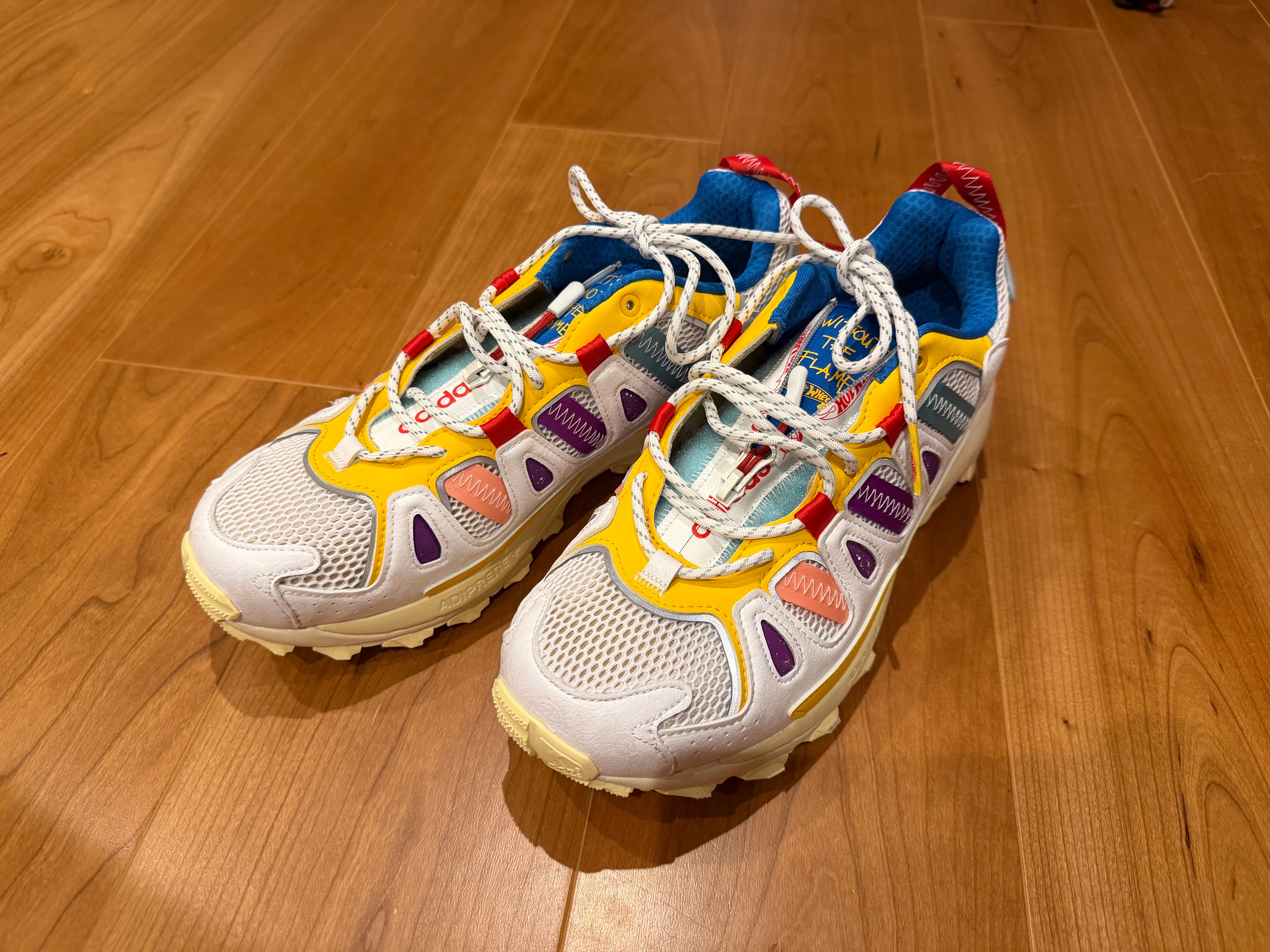 ホットウィール × ショーン・ウェザースプーン × アディダス スーパーターフ アドベンチャー "マルチ"