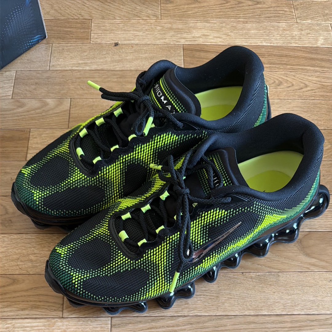 Nike Air Liquid Max "Radiant Green/Apple Green"